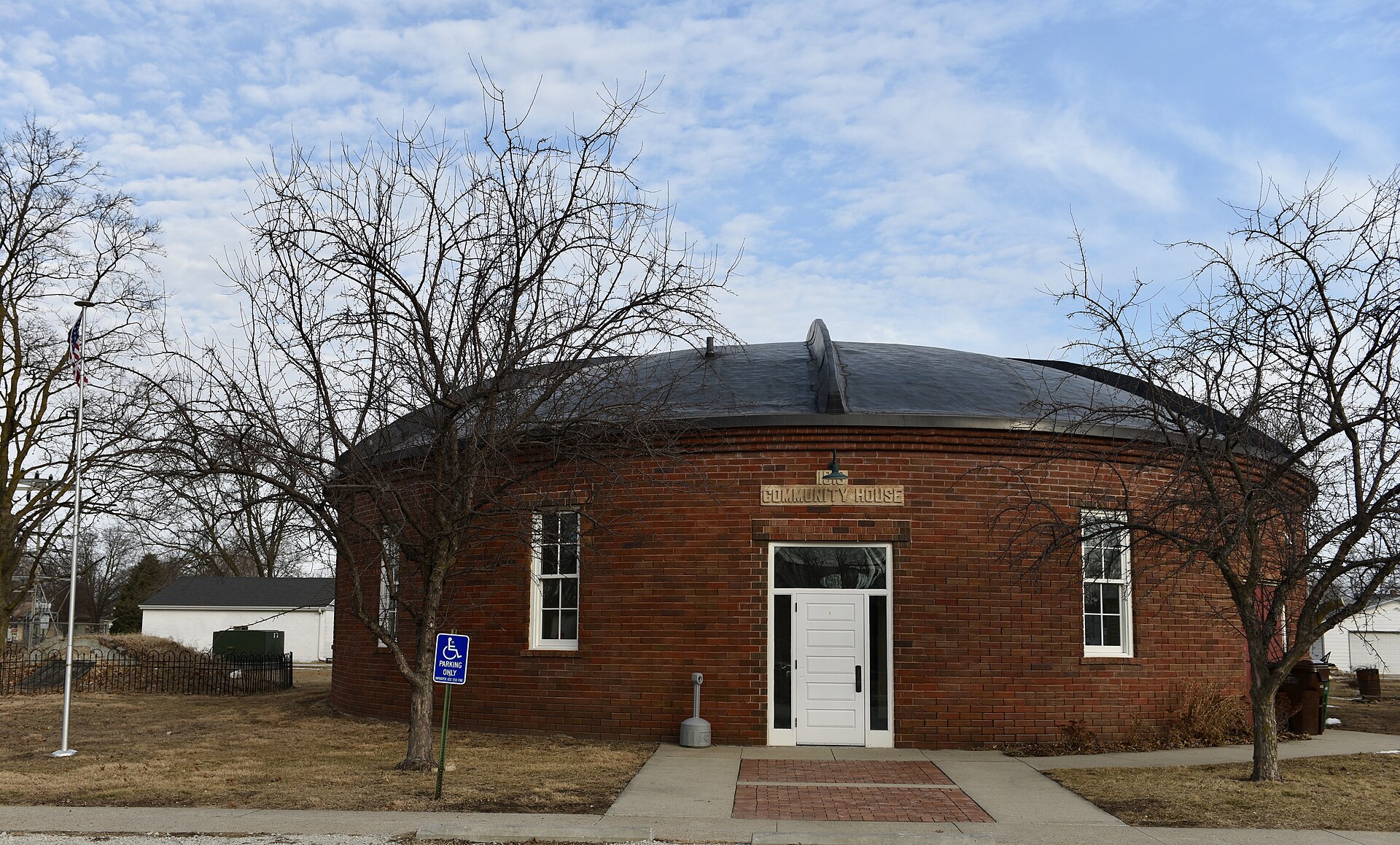 Dexter Community House — Iowa