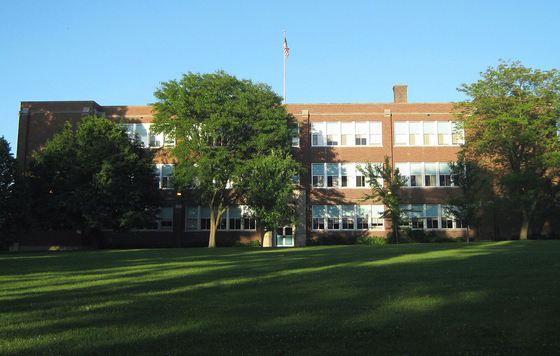 Maquoketa Middle School — Iowa