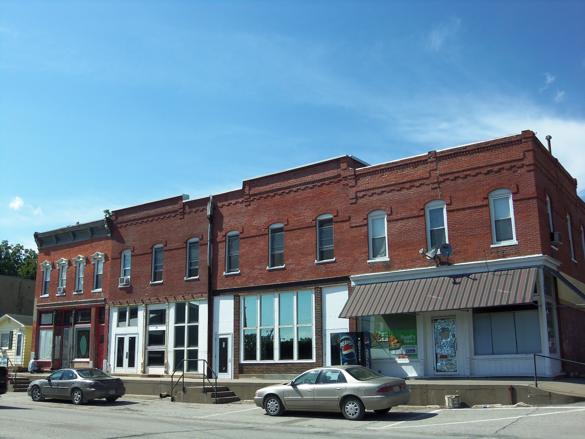 Buildings in Riverside, Iowa