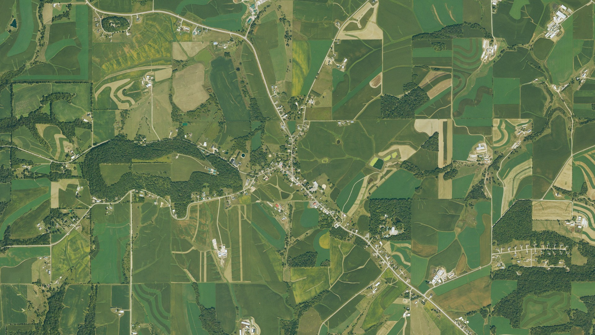 Natural-color aerial photograph of land around Sherrill, Iowa