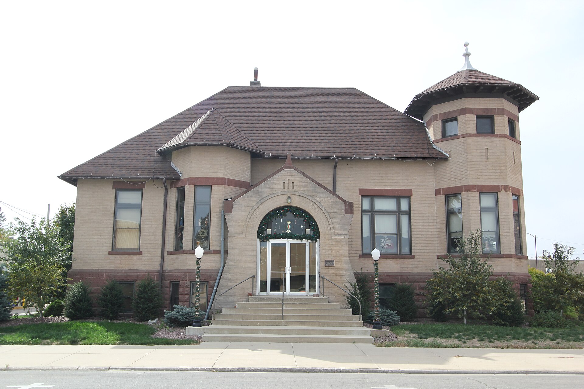 This is the former Storm Lake Public Library building, a Carnegie library. — Iowa