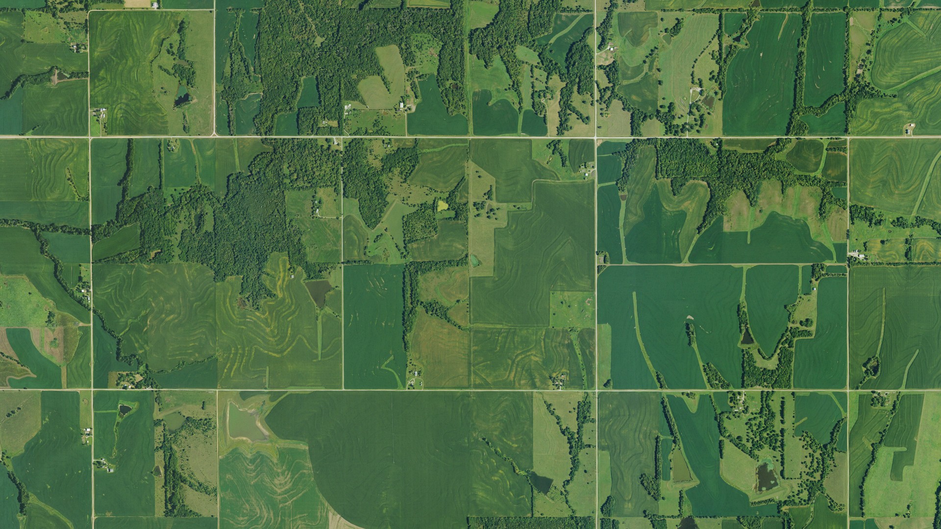 Aerial view of land around Grasshopper, Kansas