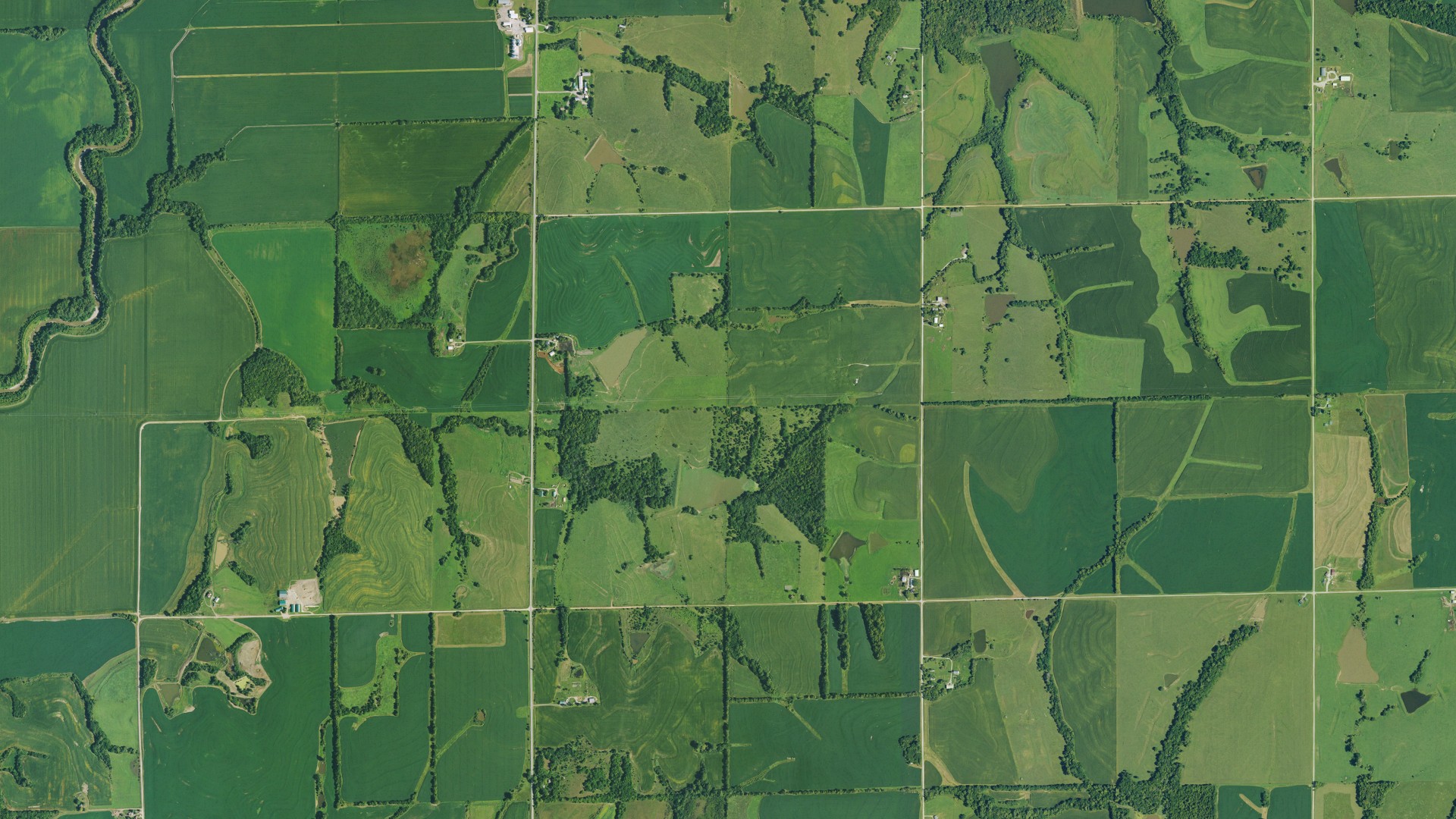 Aerial view of land around Kapioma, Kansas