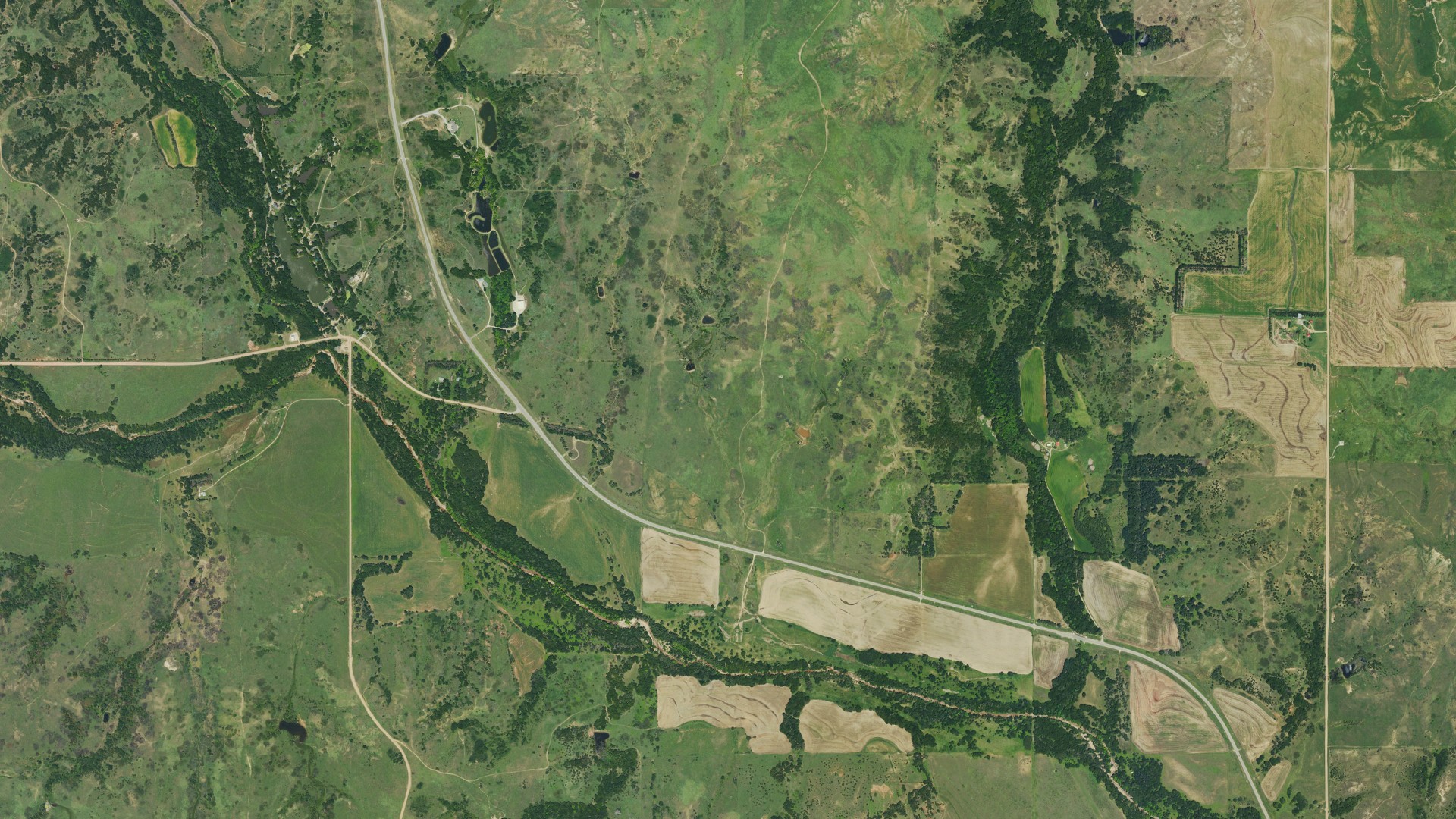 Natural-color aerial photograph of land around Elm Mills, Kansas