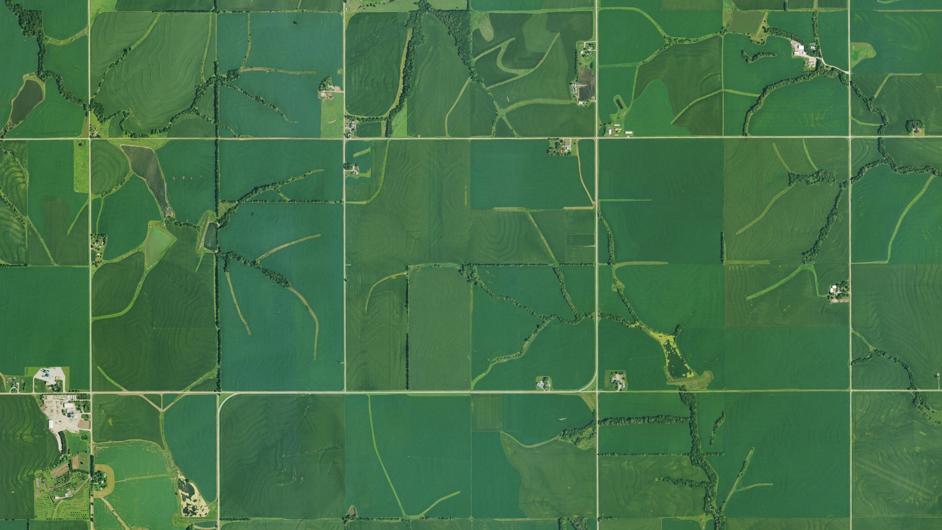 Natural-color aerial photograph of land around Hamlin, Kansas