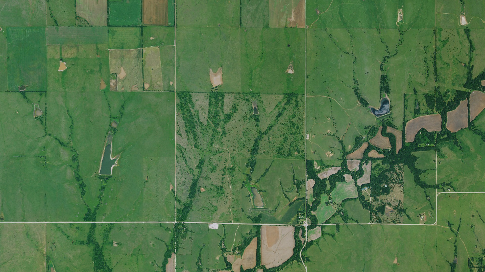 Natural-color aerial photograph of land around Clay, Kansas