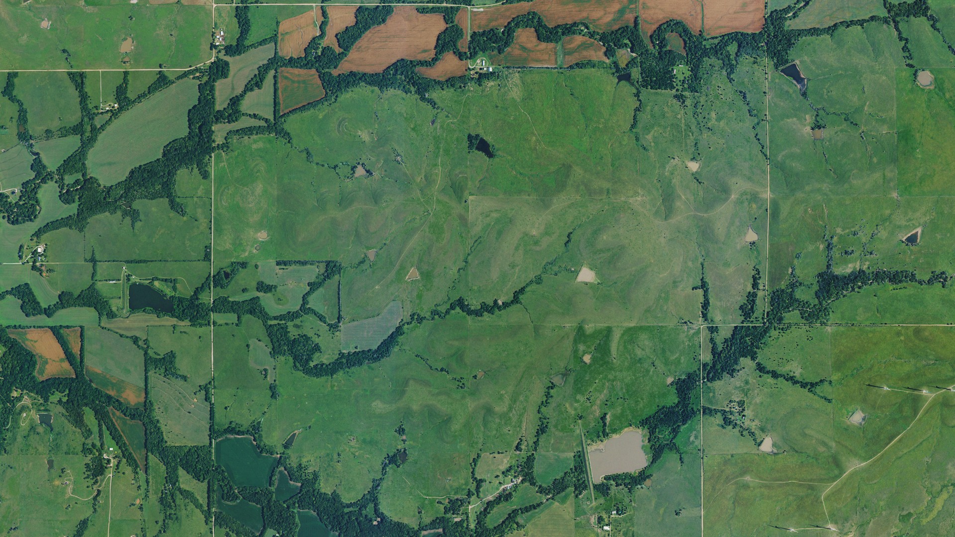 Aerial view of land around Hickory, Kansas