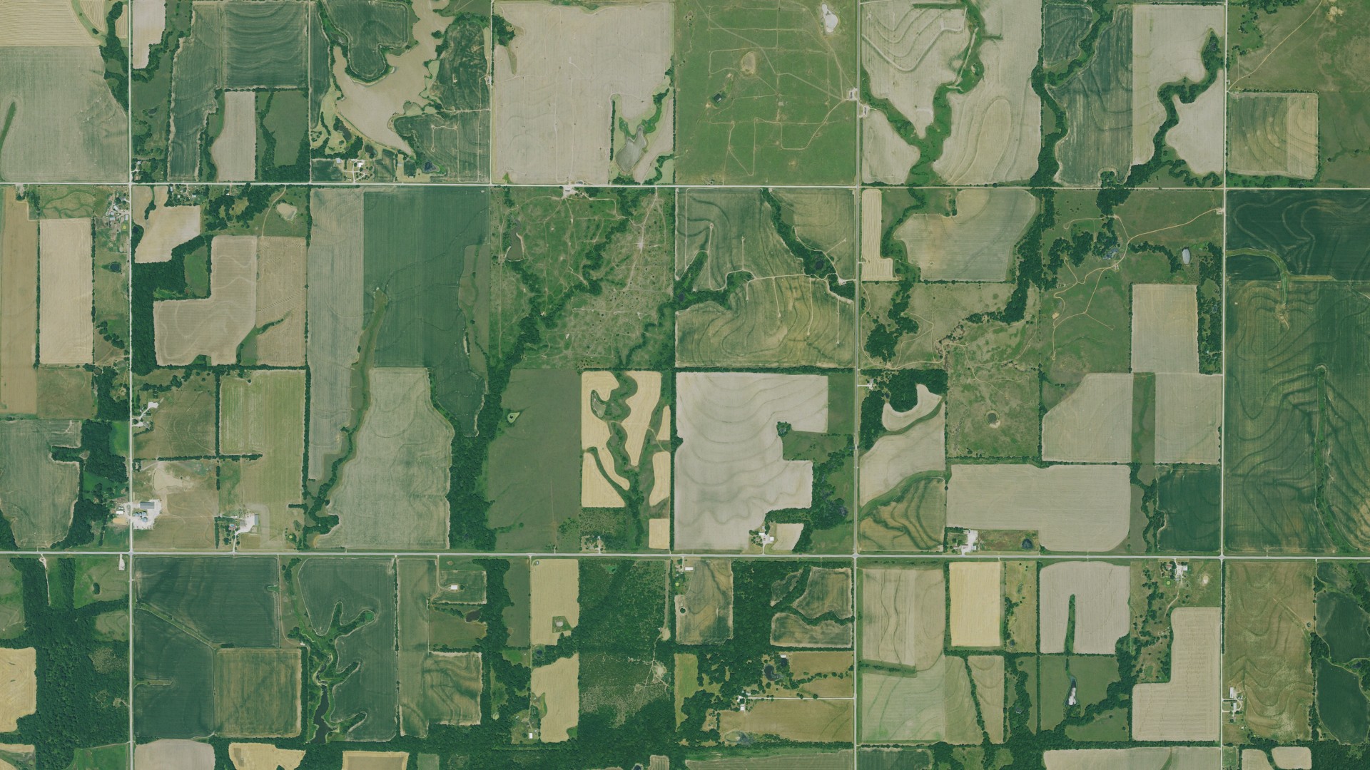 Natural-color aerial photograph of land around Spring Creek, Kansas