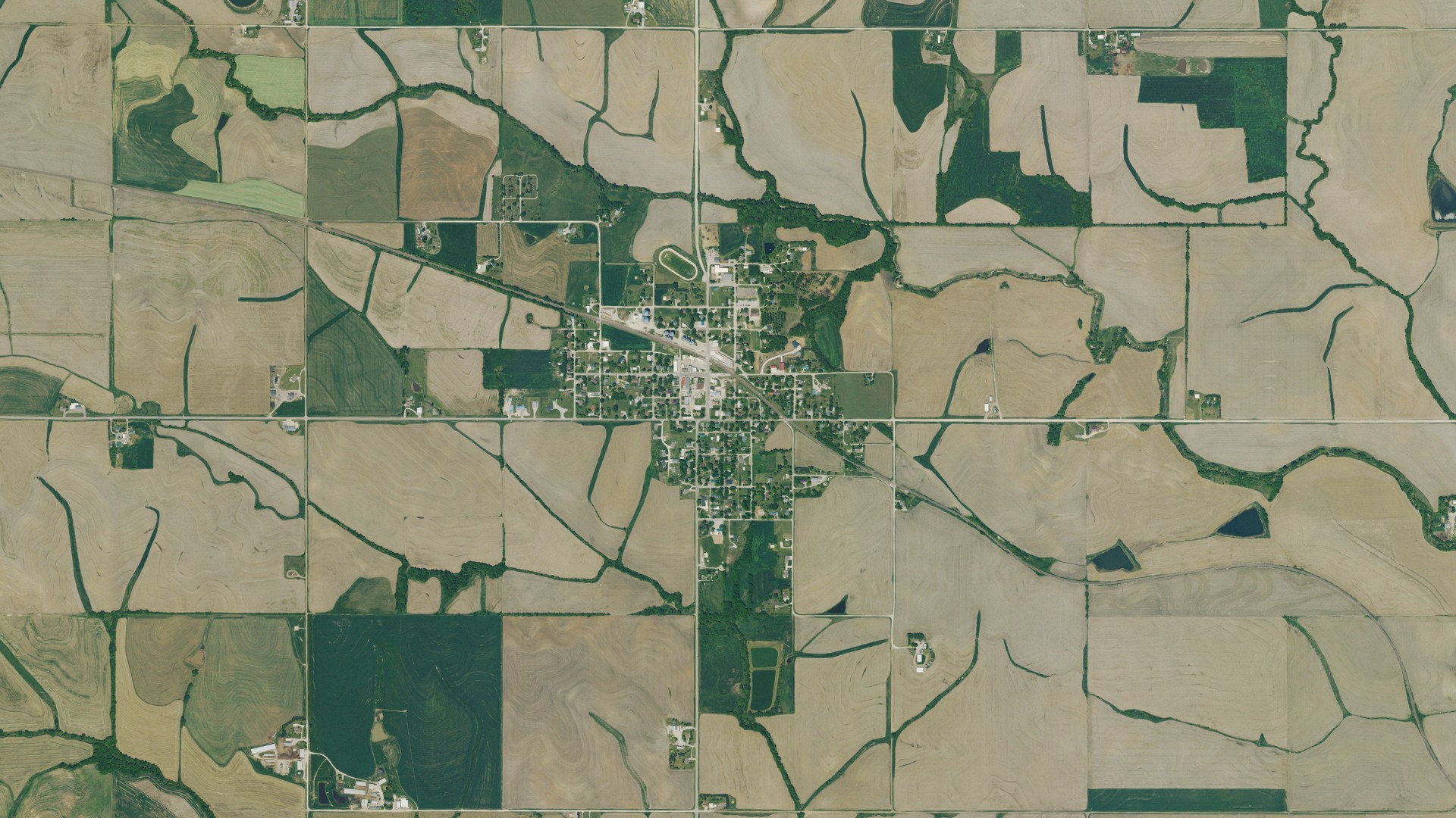 Natural-color aerial photograph of land around Axtell, Kansas