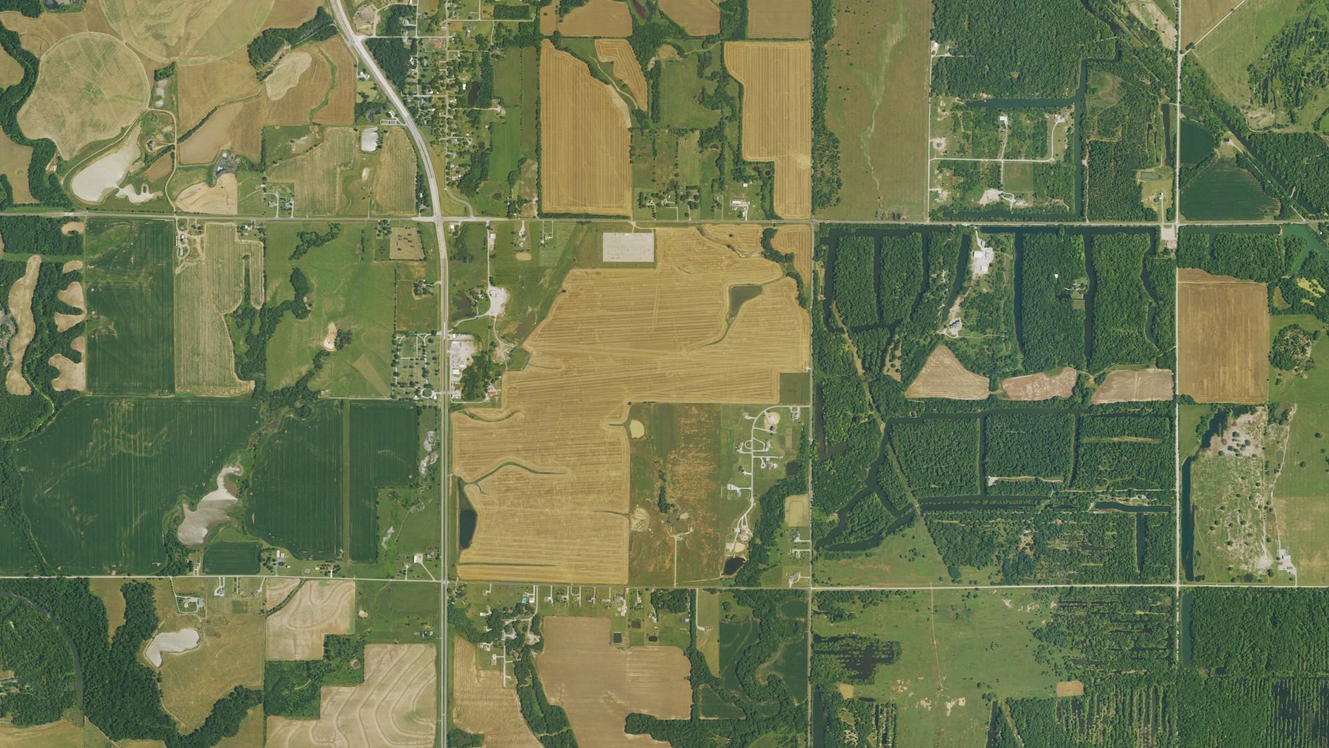 Aerial view of land around Washington, Kansas