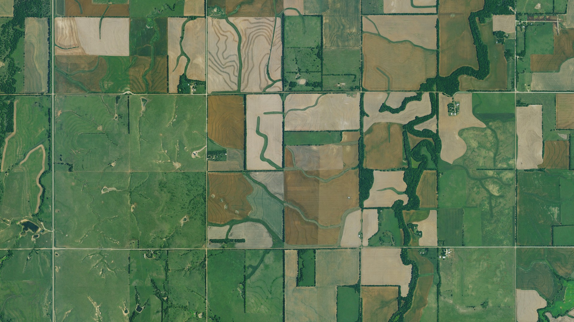 Natural-color aerial photograph of land around Banner, Kansas