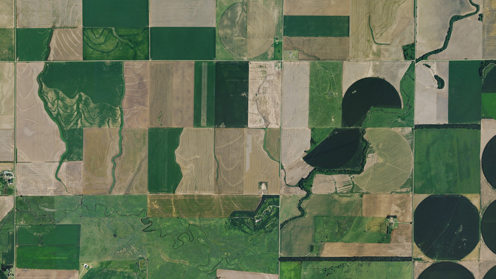 Aerial view of land around Trenton, Kansas