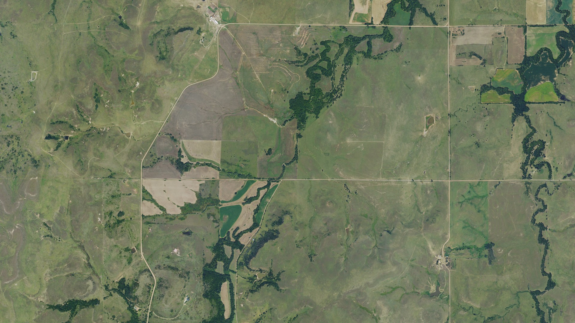 Aerial view of land around Mulberry, Kansas