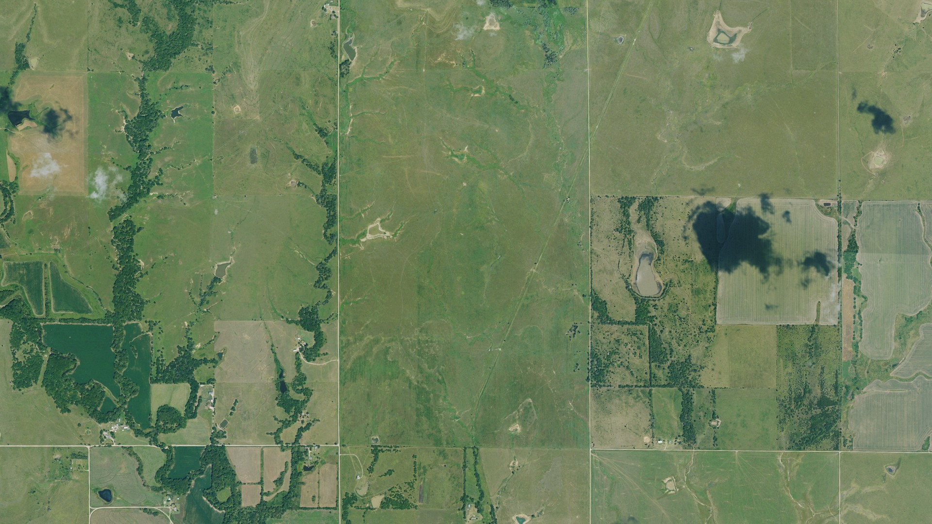 Natural-color aerial photograph of land around Greenwood County, Kansas