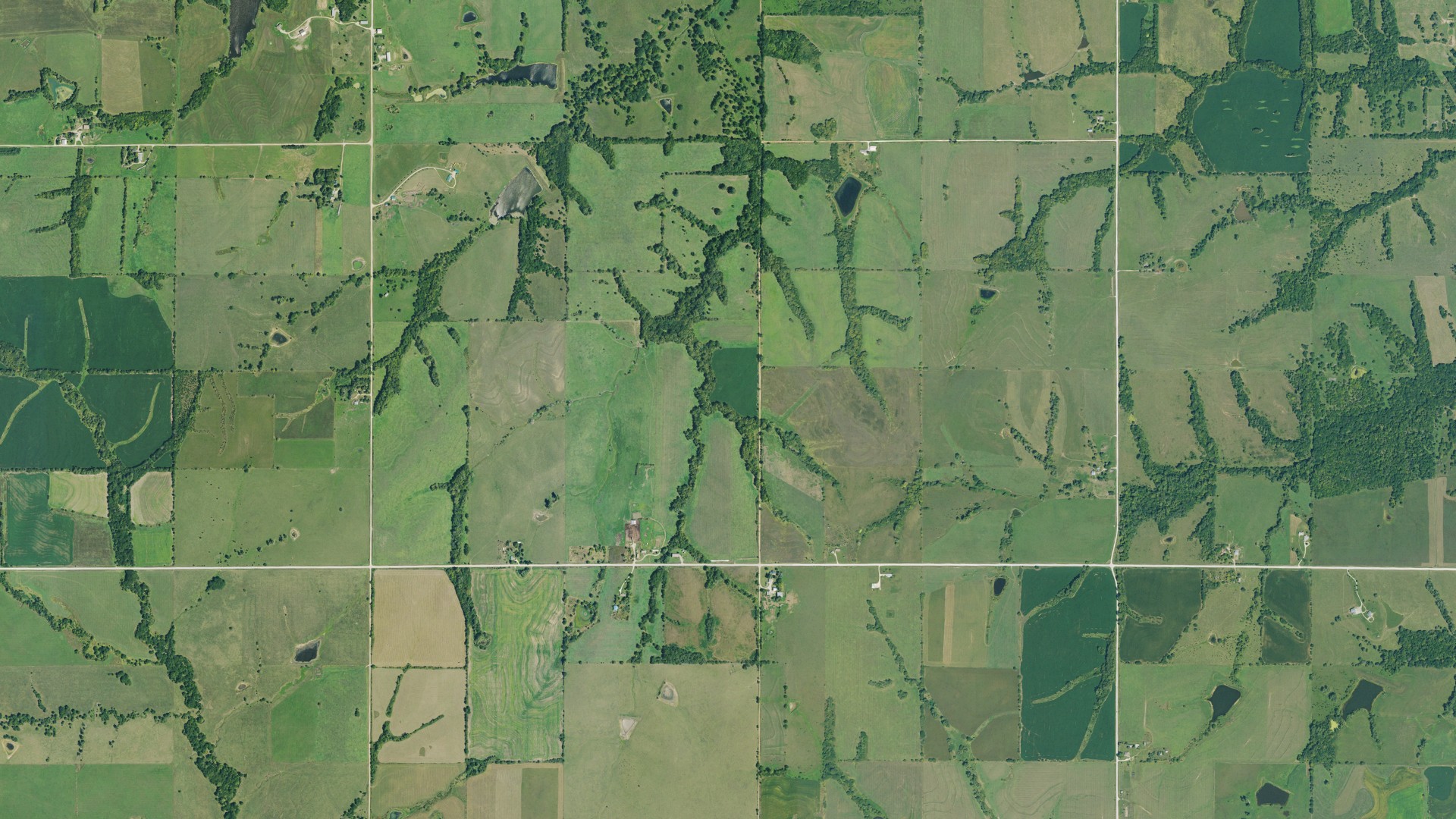 Natural-color aerial photograph of land around Jackson County, Kansas