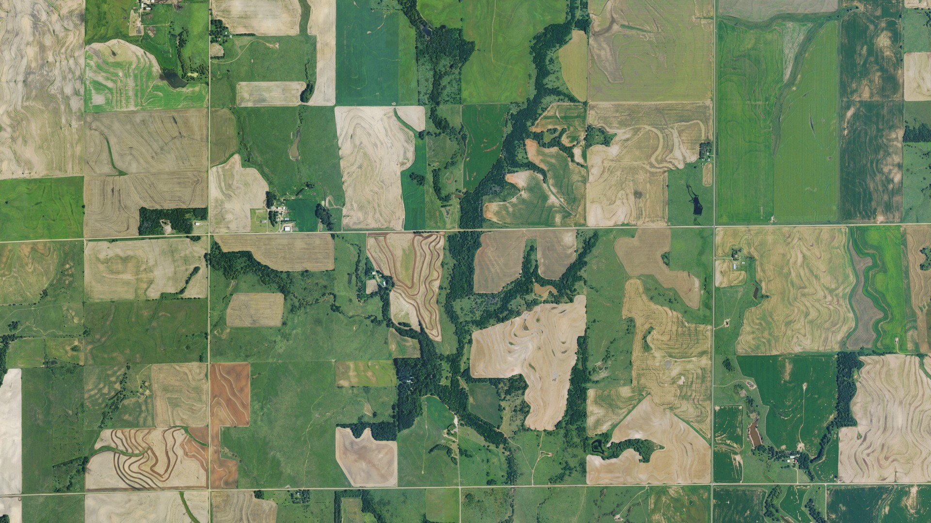 Natural-color aerial photograph of land around Belmont, Kansas
