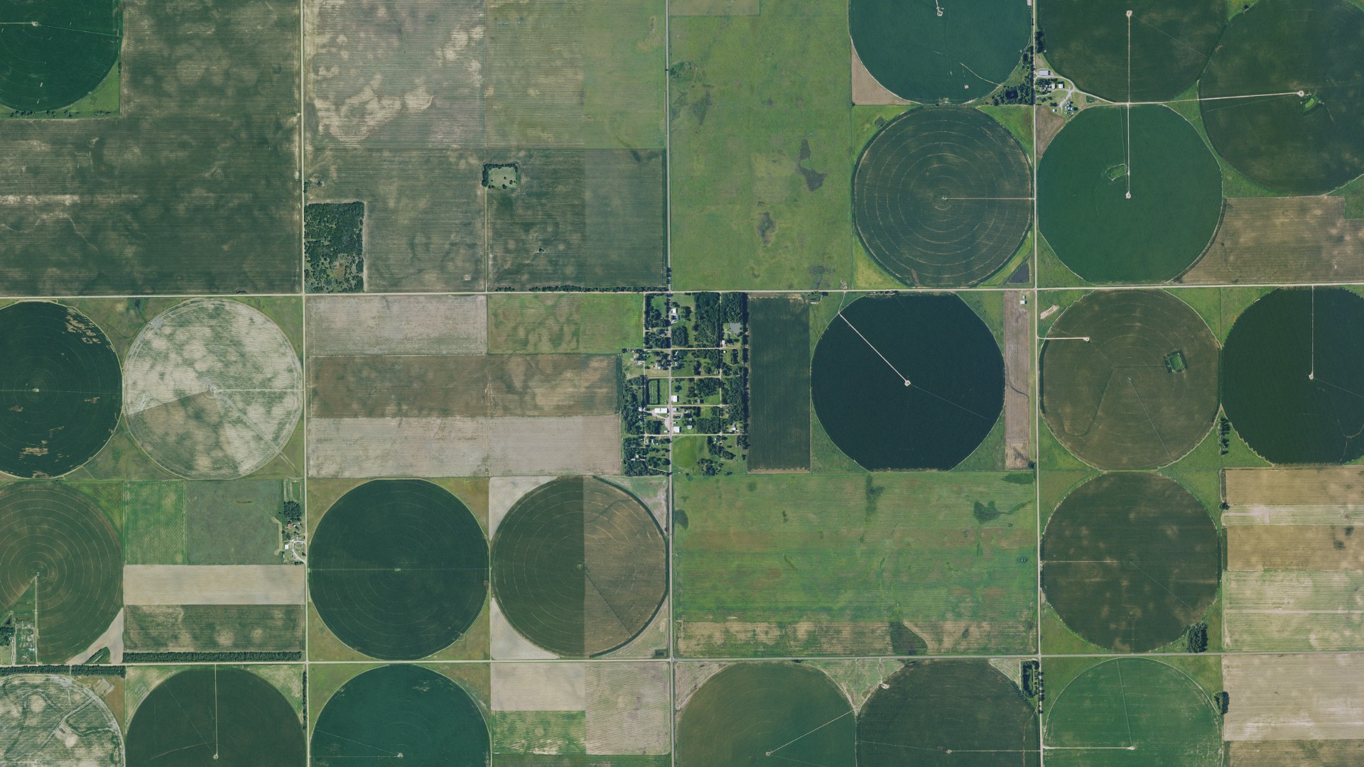 Natural-color aerial photograph of land around Byers, Kansas