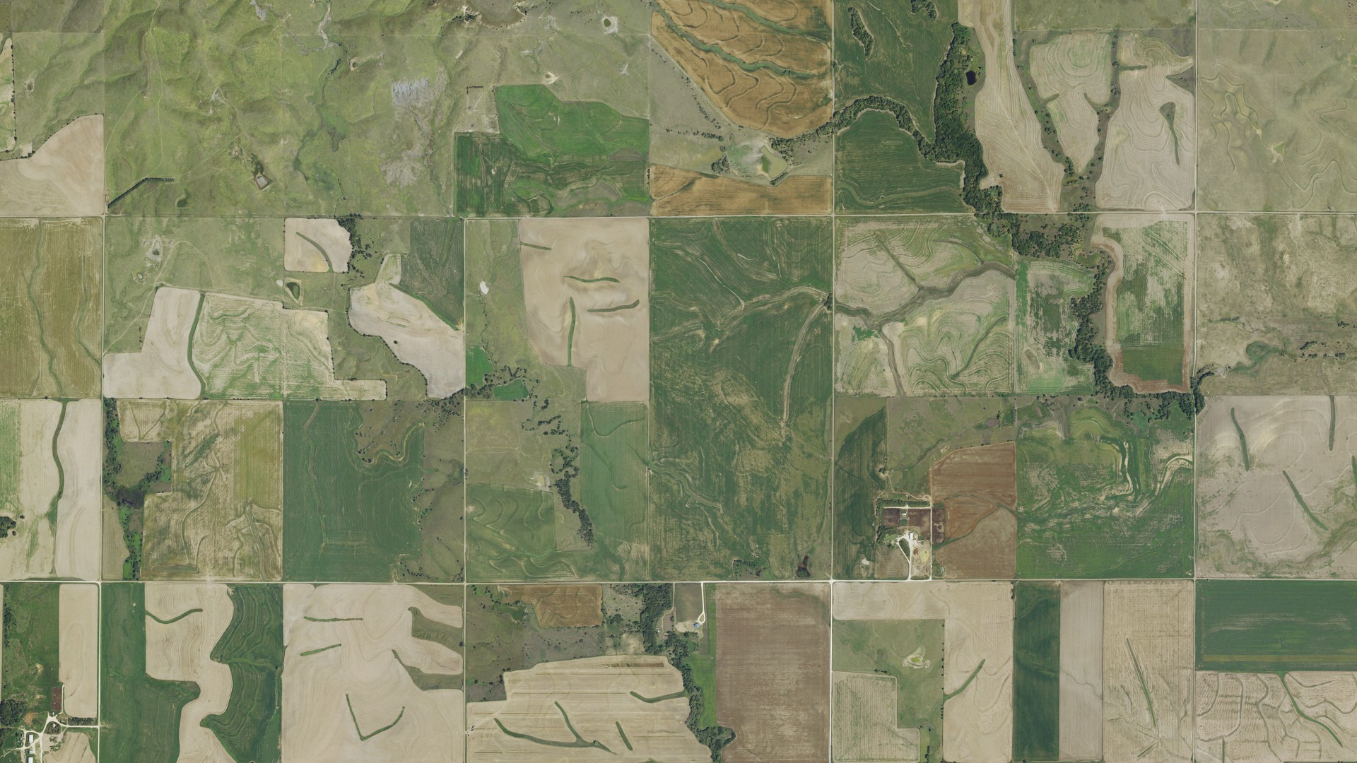 Natural-color aerial photograph of land around Blue Hill, Kansas