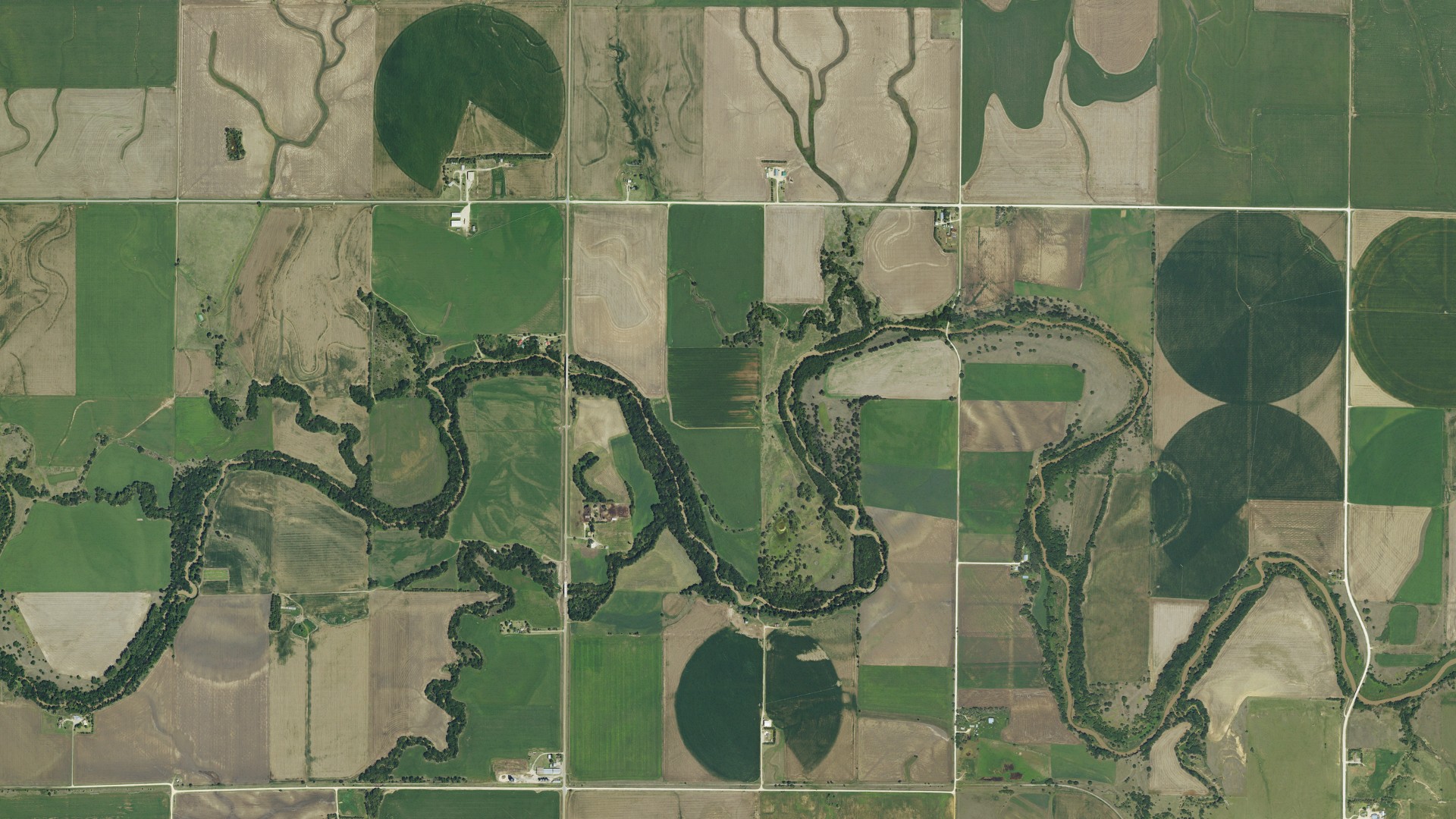 Aerial view of land around Corinth, Kansas