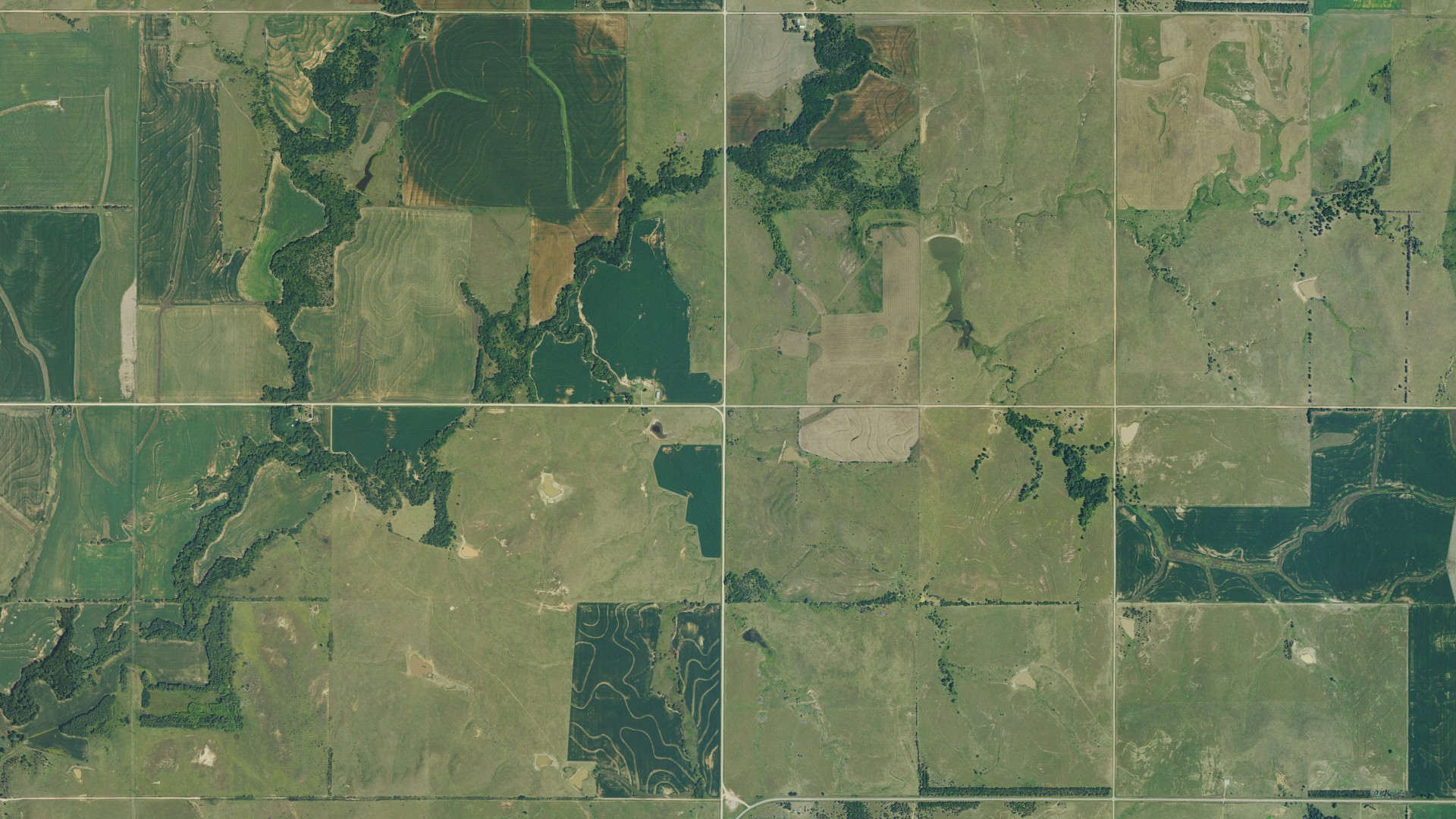 Natural-color aerial photograph of land around Sherman, Kansas