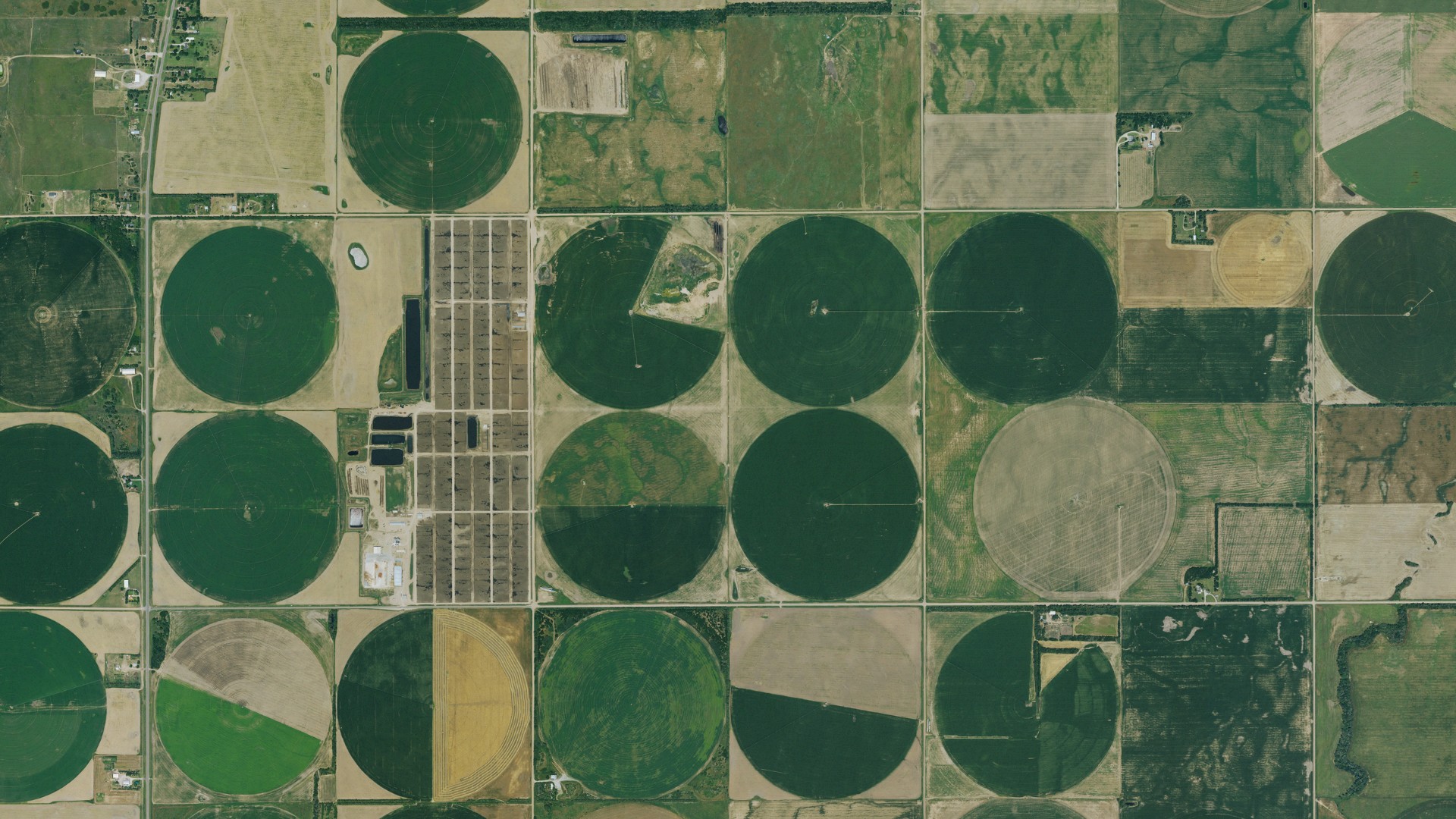 Natural-color aerial photograph of land around Pleasant Grove, Kansas