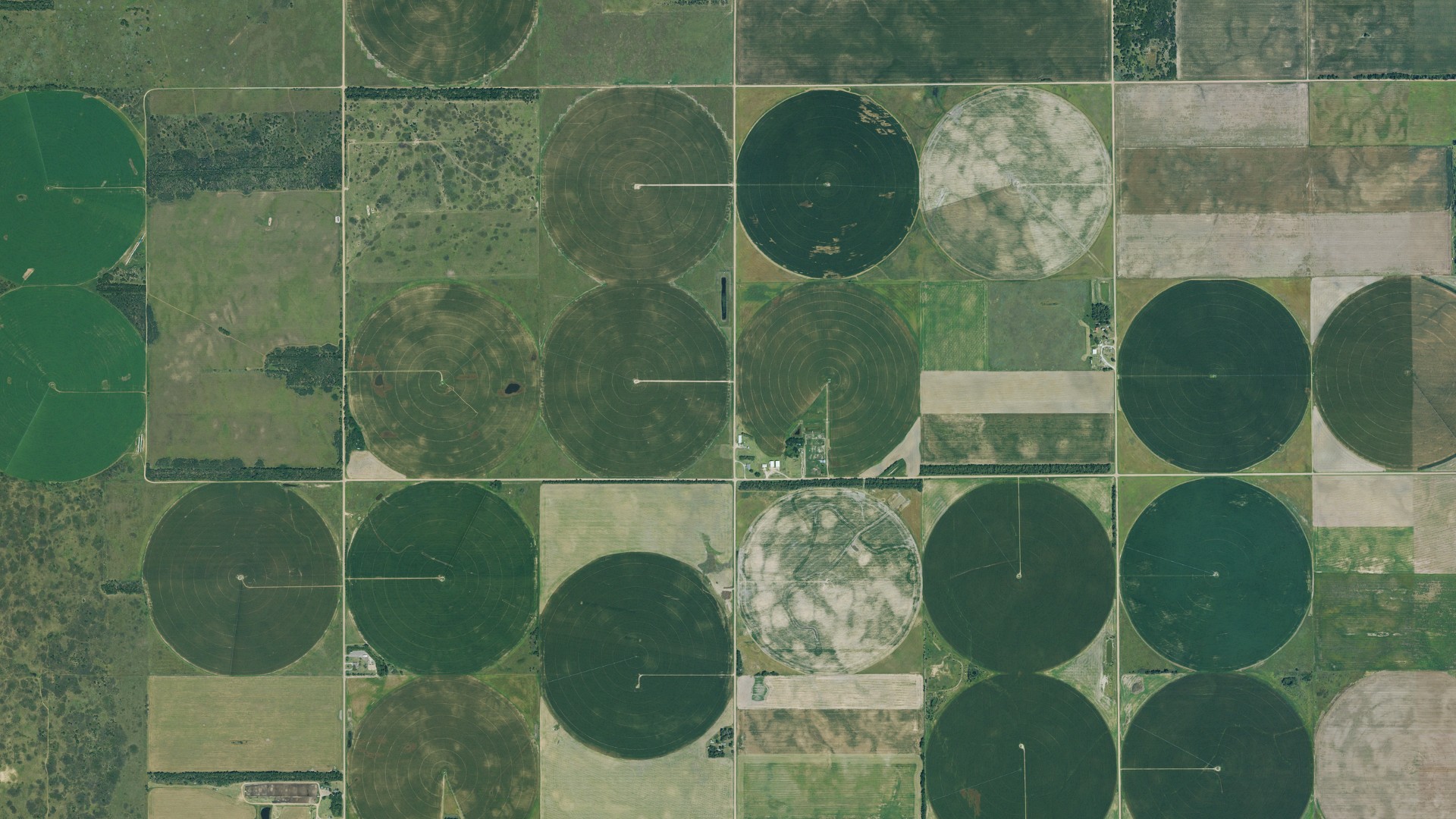 Aerial view of land around Township 8, Kansas