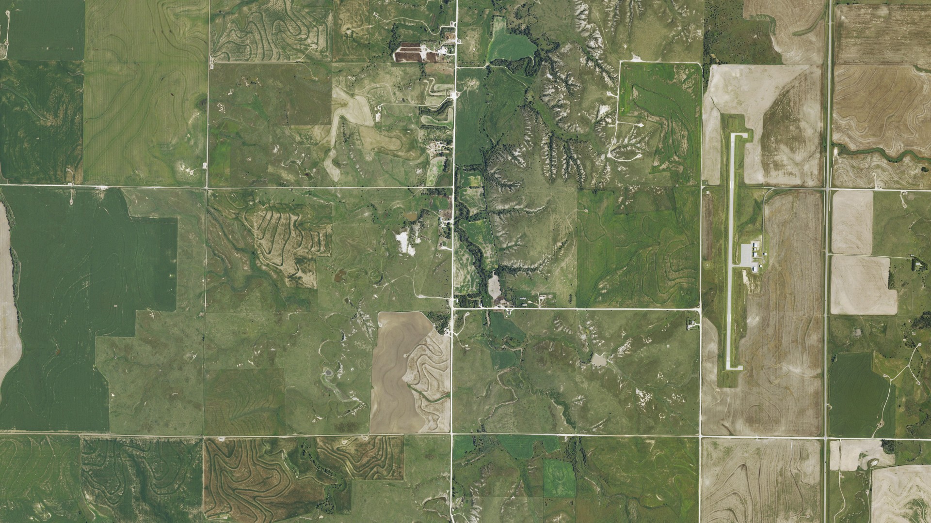 Aerial view of land around Township 4, Kansas