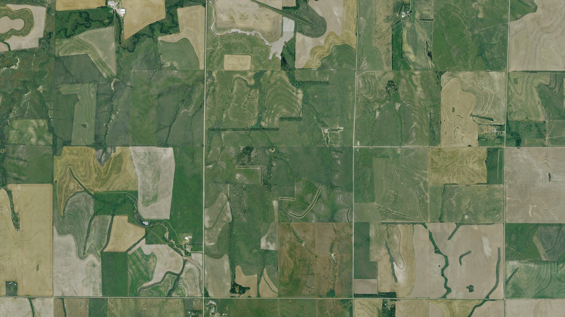 Natural-color aerial photograph of land around Garfield, Kansas