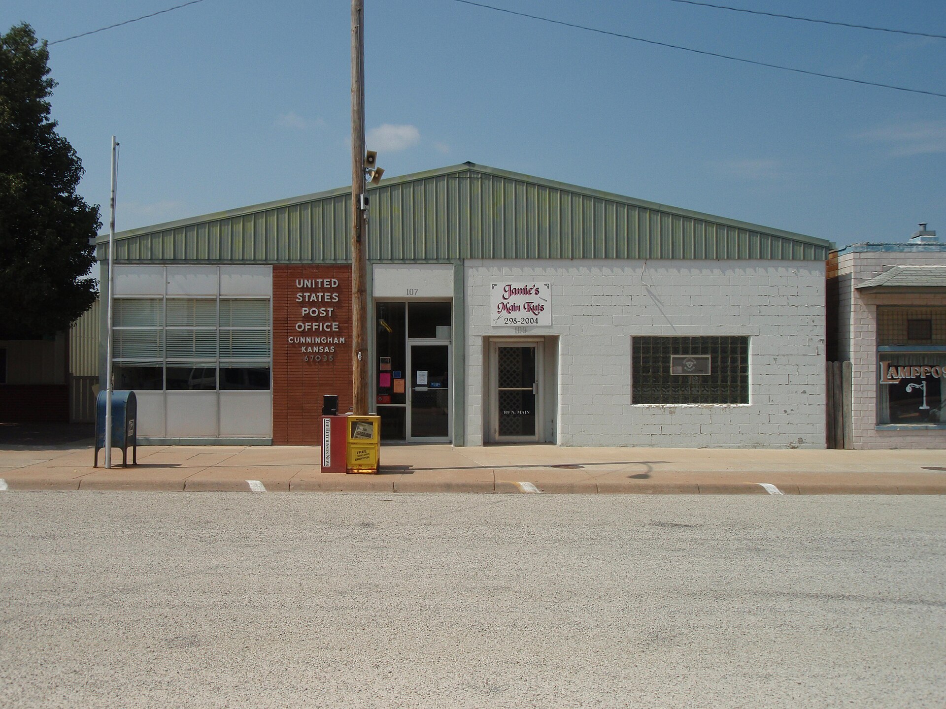 United States Post Office in Cunningham, Kansas