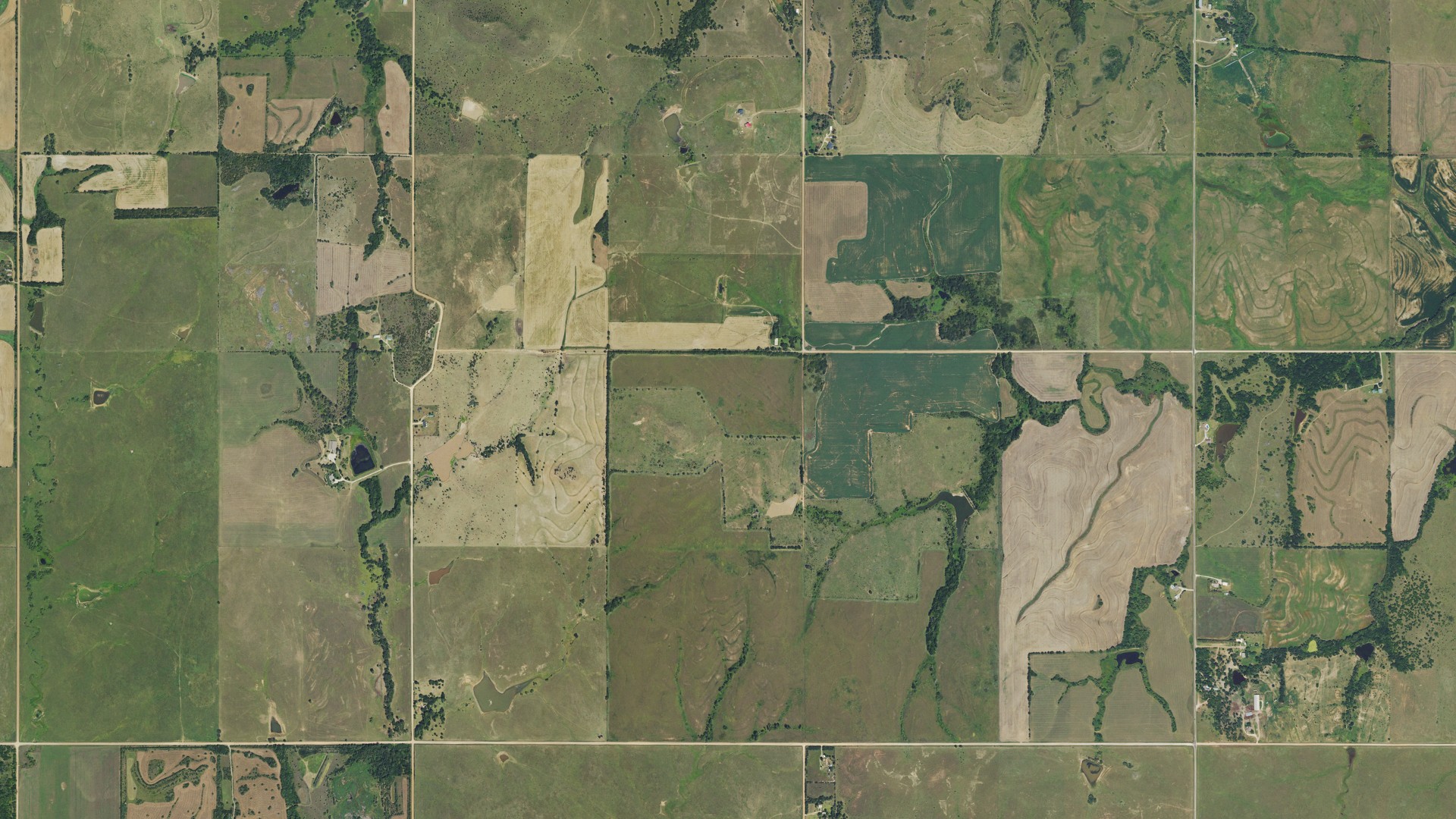 Natural-color aerial photograph of land around Pleasant Valley, Kansas