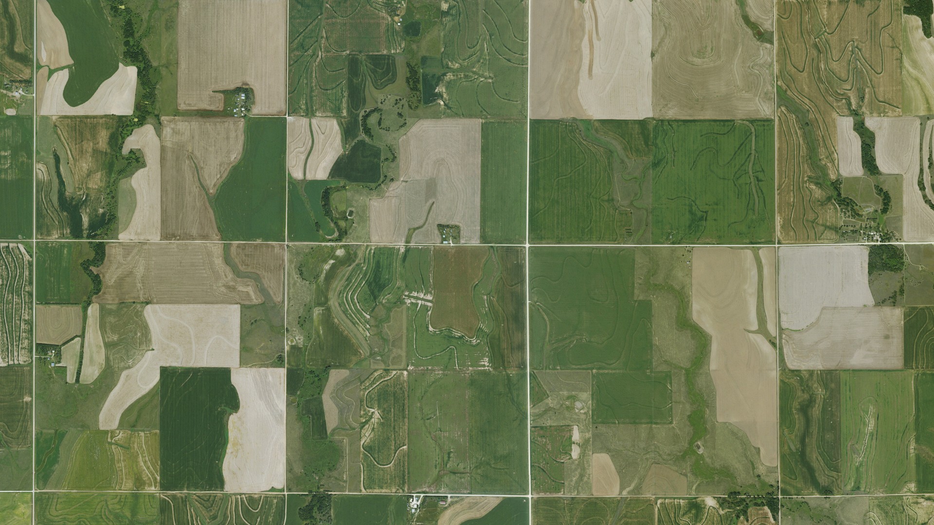 Natural-color aerial photograph of land around Harvey, Kansas