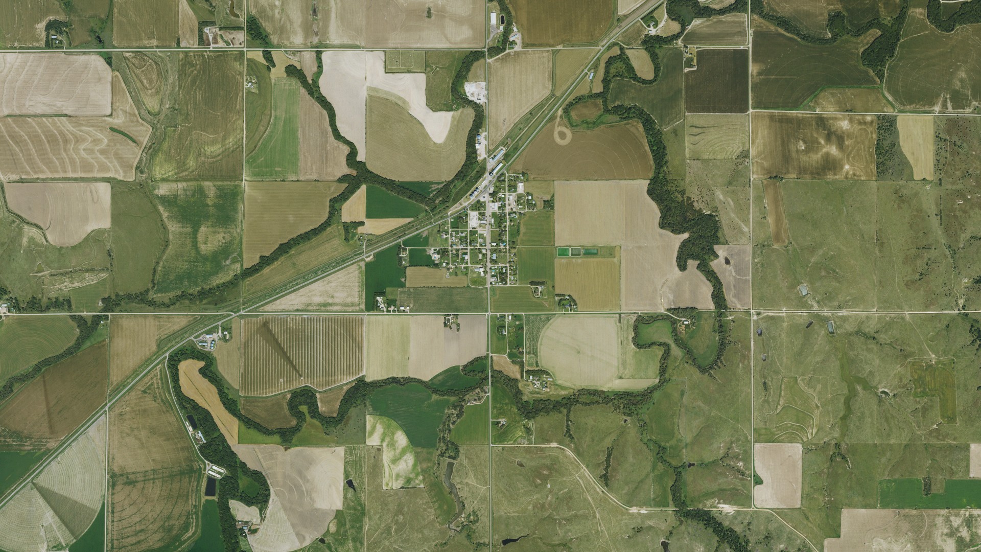 Aerial view of land around Long Island, Kansas