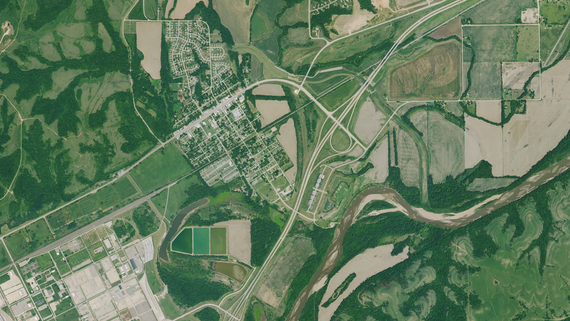 Natural-color aerial photograph of land around Ogden, Kansas