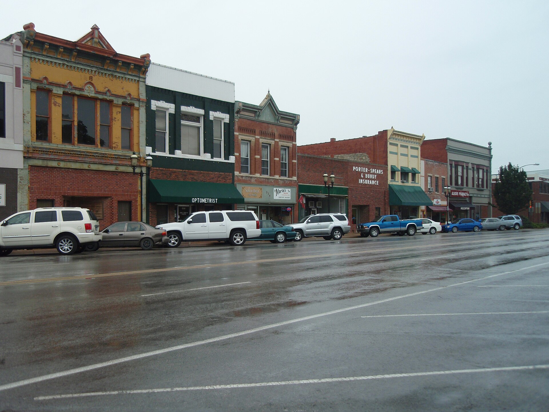 Downtown streets in Ottawa, Kansas