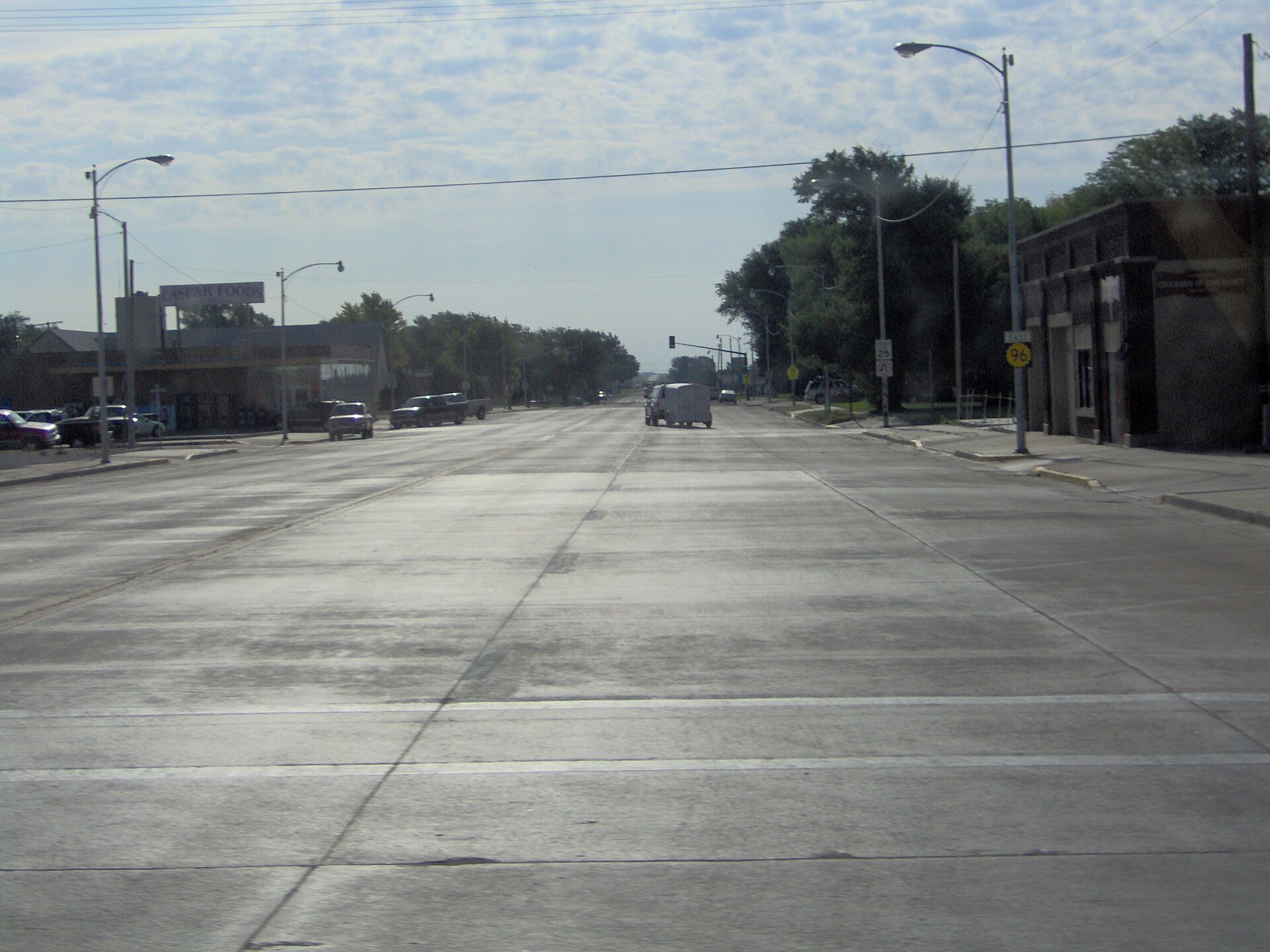 Main intersection (of US 83 and K-96) in Scott City in far western Kansas. Picture taken by Nyttend on 22 July 2006.