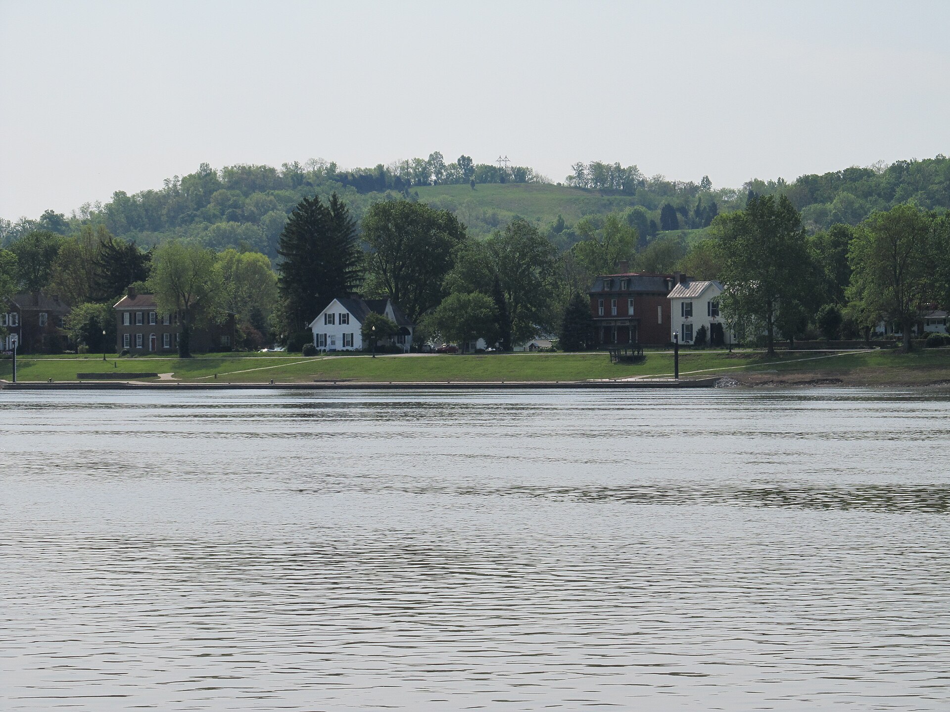 View of Augusta, Kentucky from the Ohio River