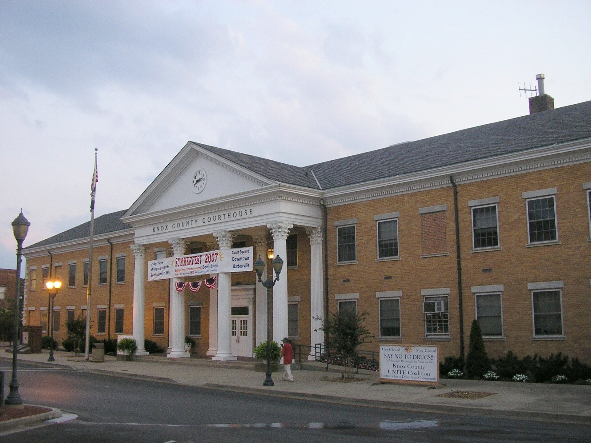 Knox County, Kentucky Courthouse (USA) This is an image of a place or building that is listed on the National Register of Historic Places in the United States of America. — Barbourville, Kentucky