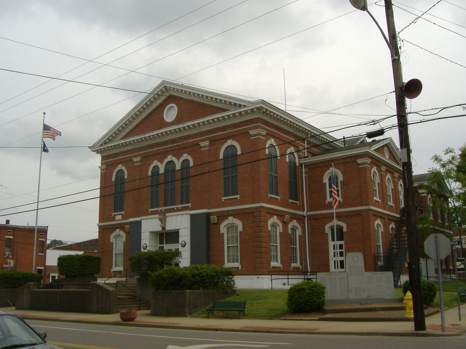 County courthouse in Union County, Kentucky