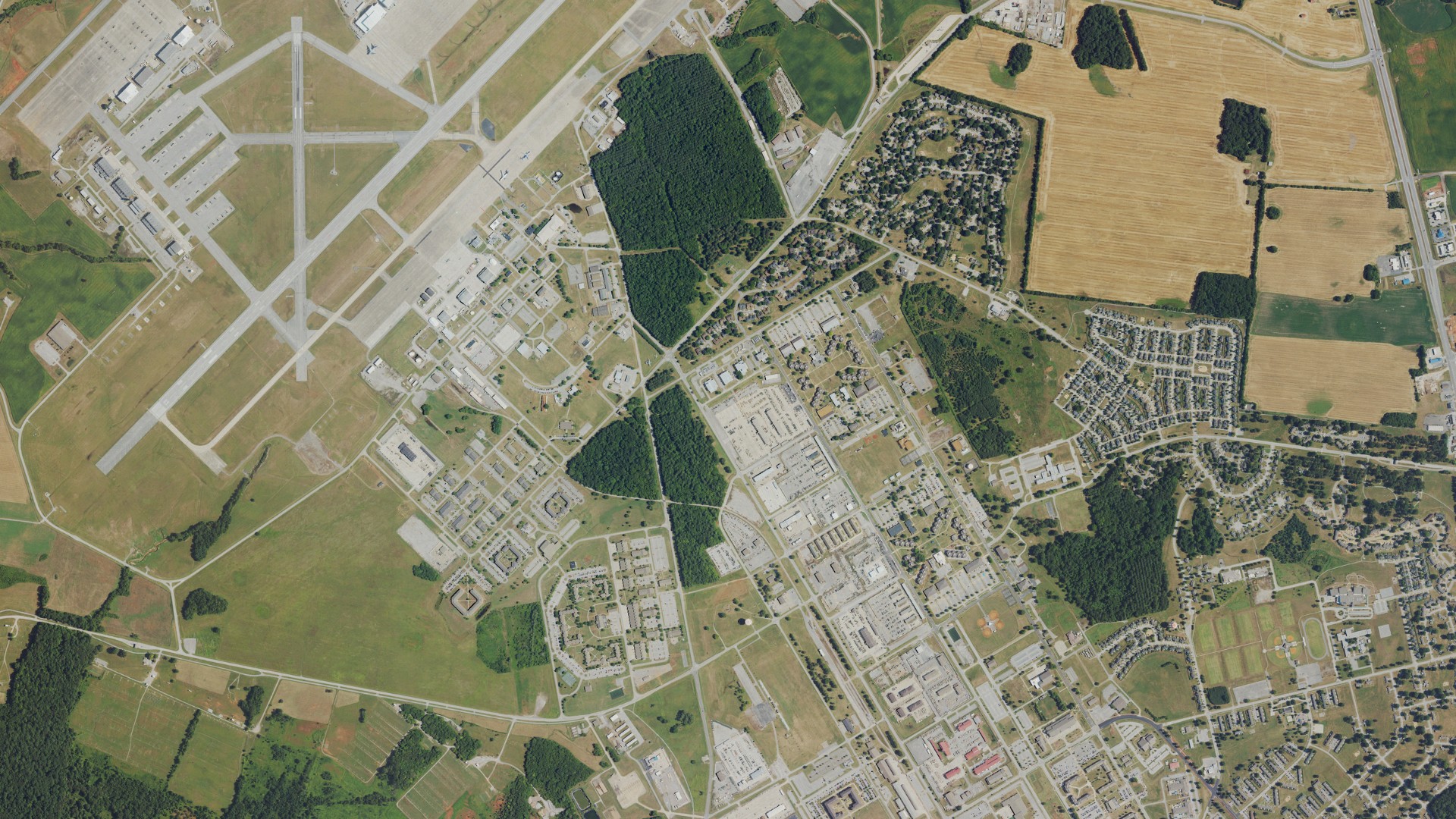 Natural-color aerial photograph of land around Fort Campbell North, Kentucky