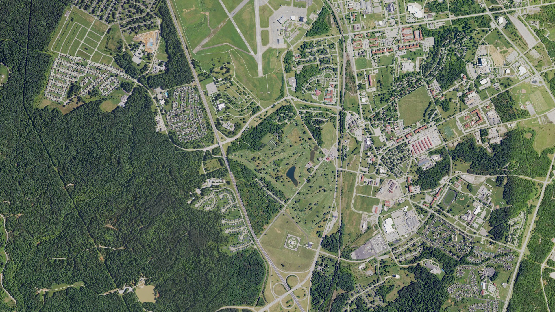 Natural-color aerial photograph of land around Fort Knox, Kentucky