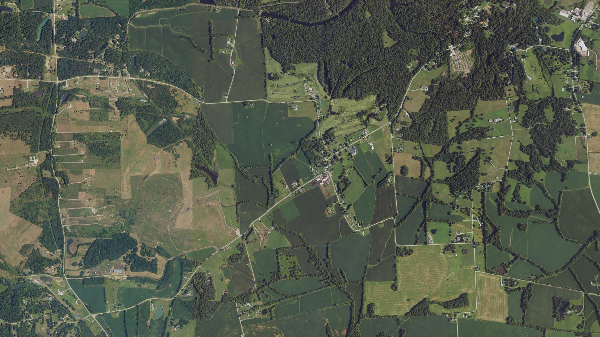 Natural-color aerial photograph of land around Panther, Kentucky
