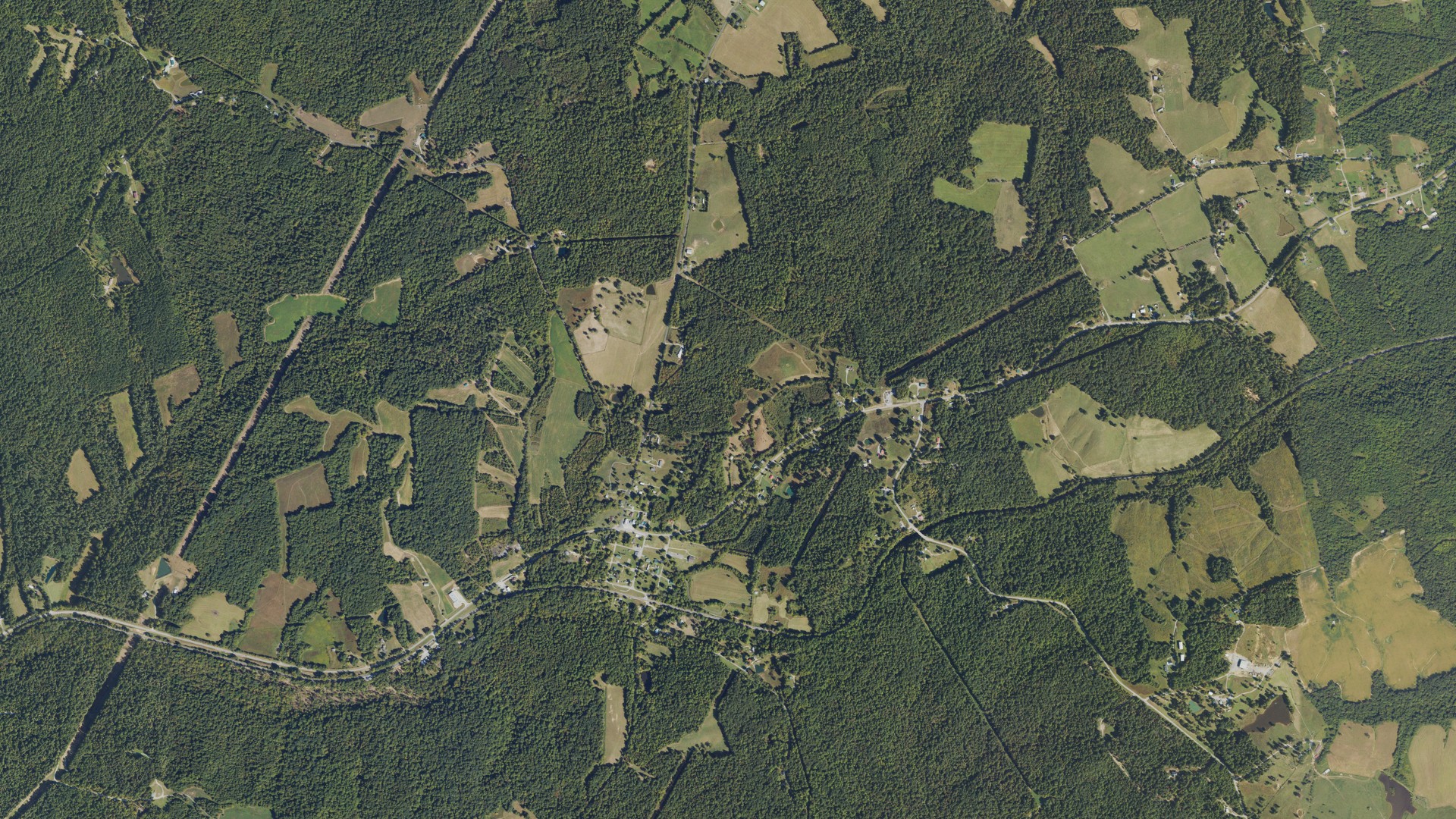 Natural-color aerial photograph of land around Rosine, Kentucky