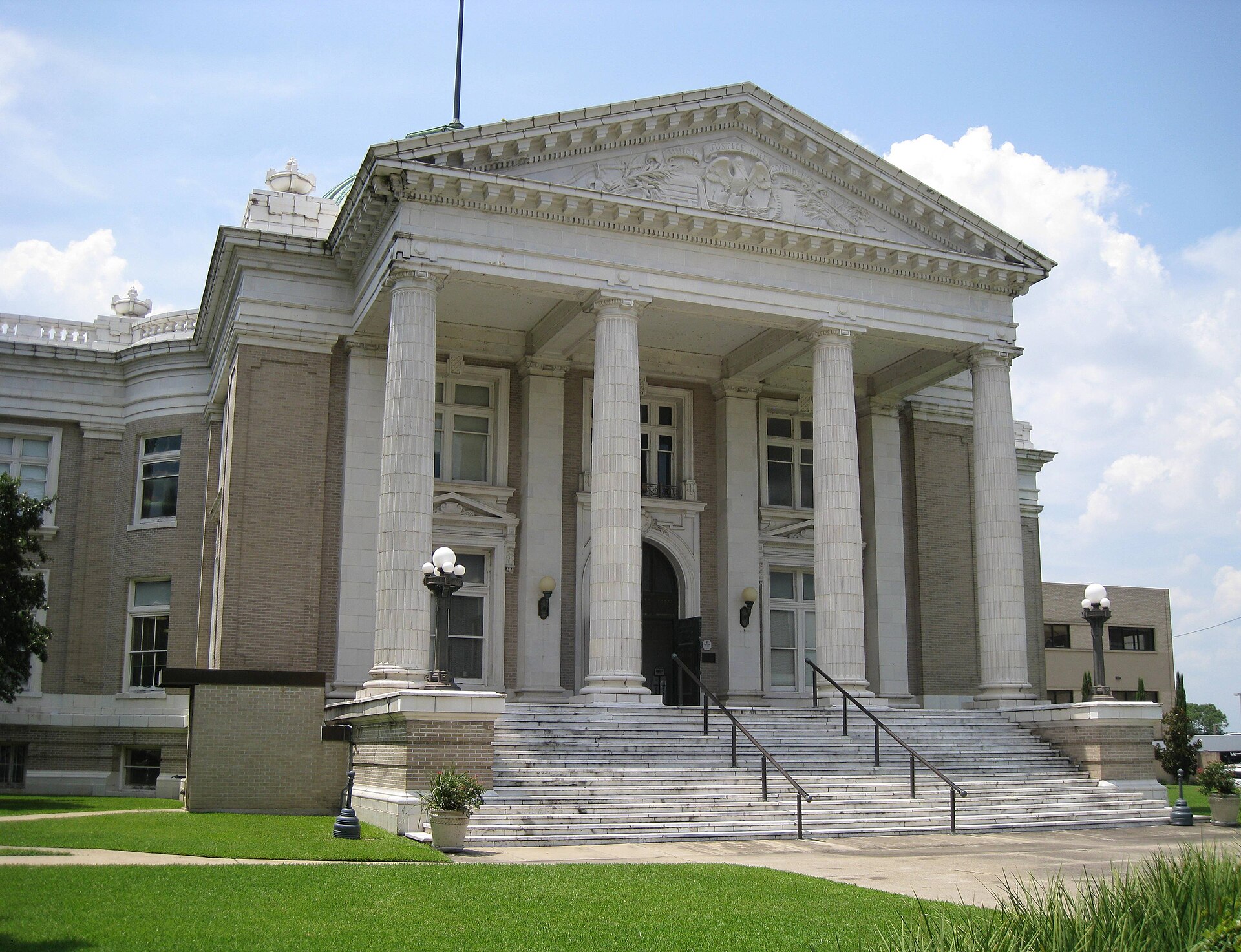 Calcasieu Parish District Courthouse — Louisiana