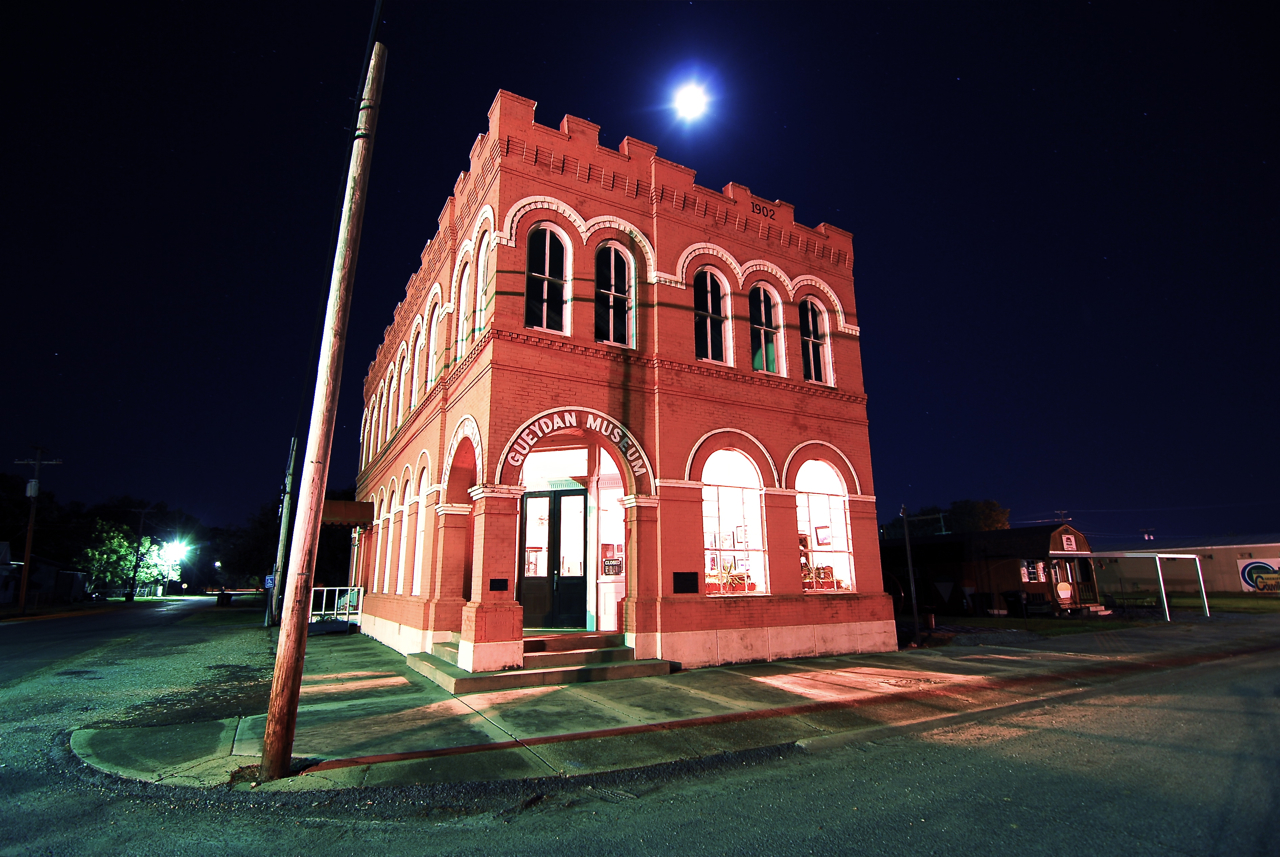 The historic Gueydan Museum, Gueydan, Louisiana. Night view. — Vermilion Parish, Louisiana