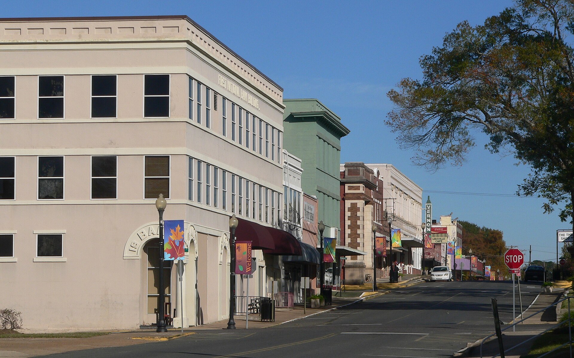 Downtown Leesville, Louisiana: west side of 3rd Street, looking north-northwest from its intersection with Lula Street.