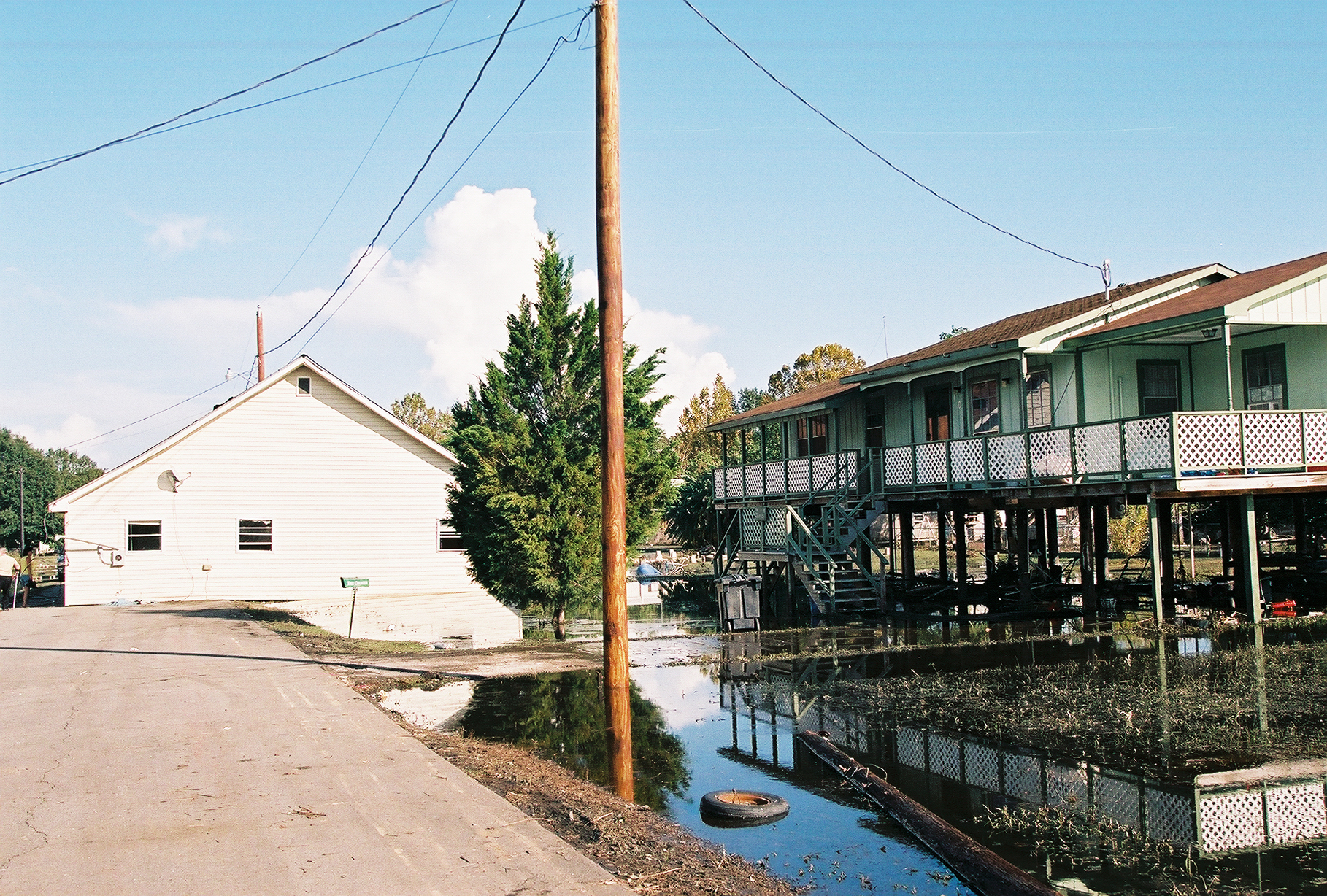 FEMA - 7038 - Photograph by Bob McMillan taken on 10-07-2002 in Louisiana — Montegut, Louisiana