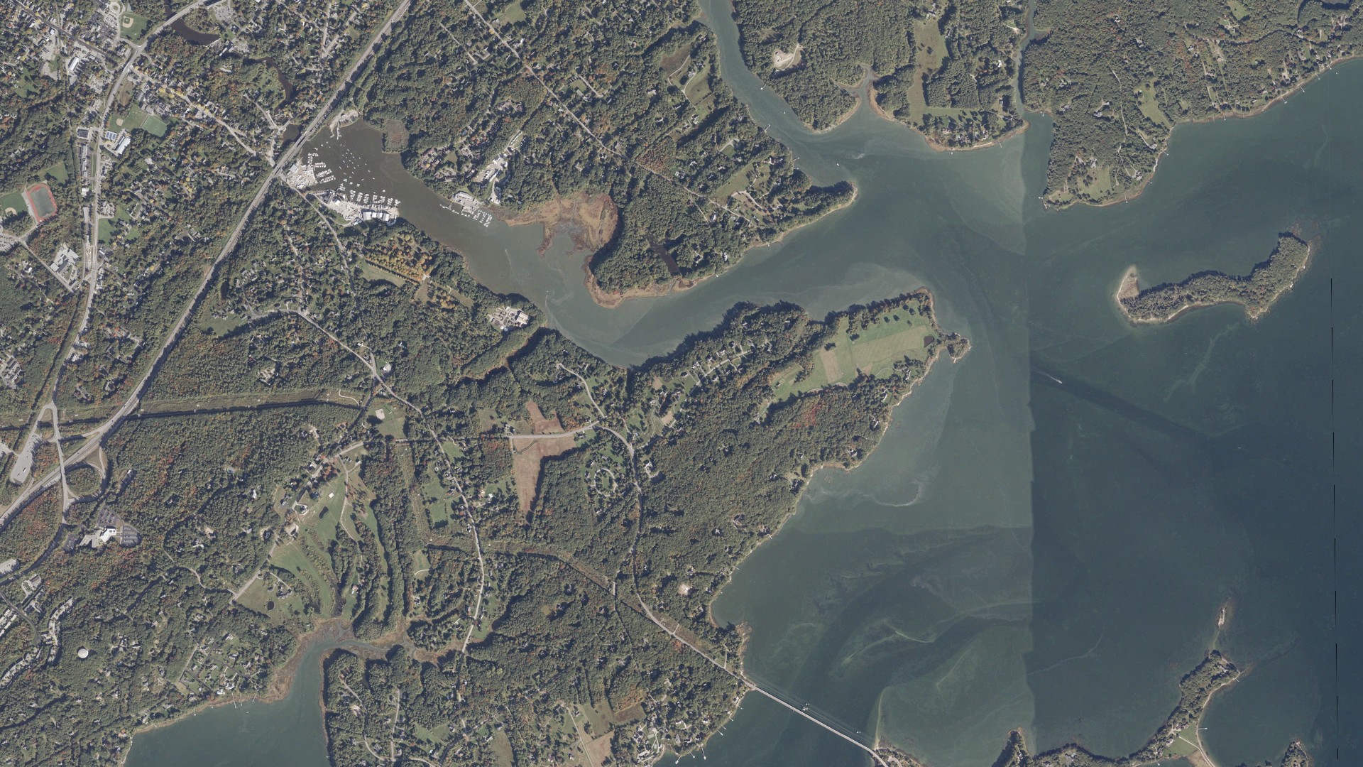 Natural-color aerial photograph of land around Yarmouth, Maine