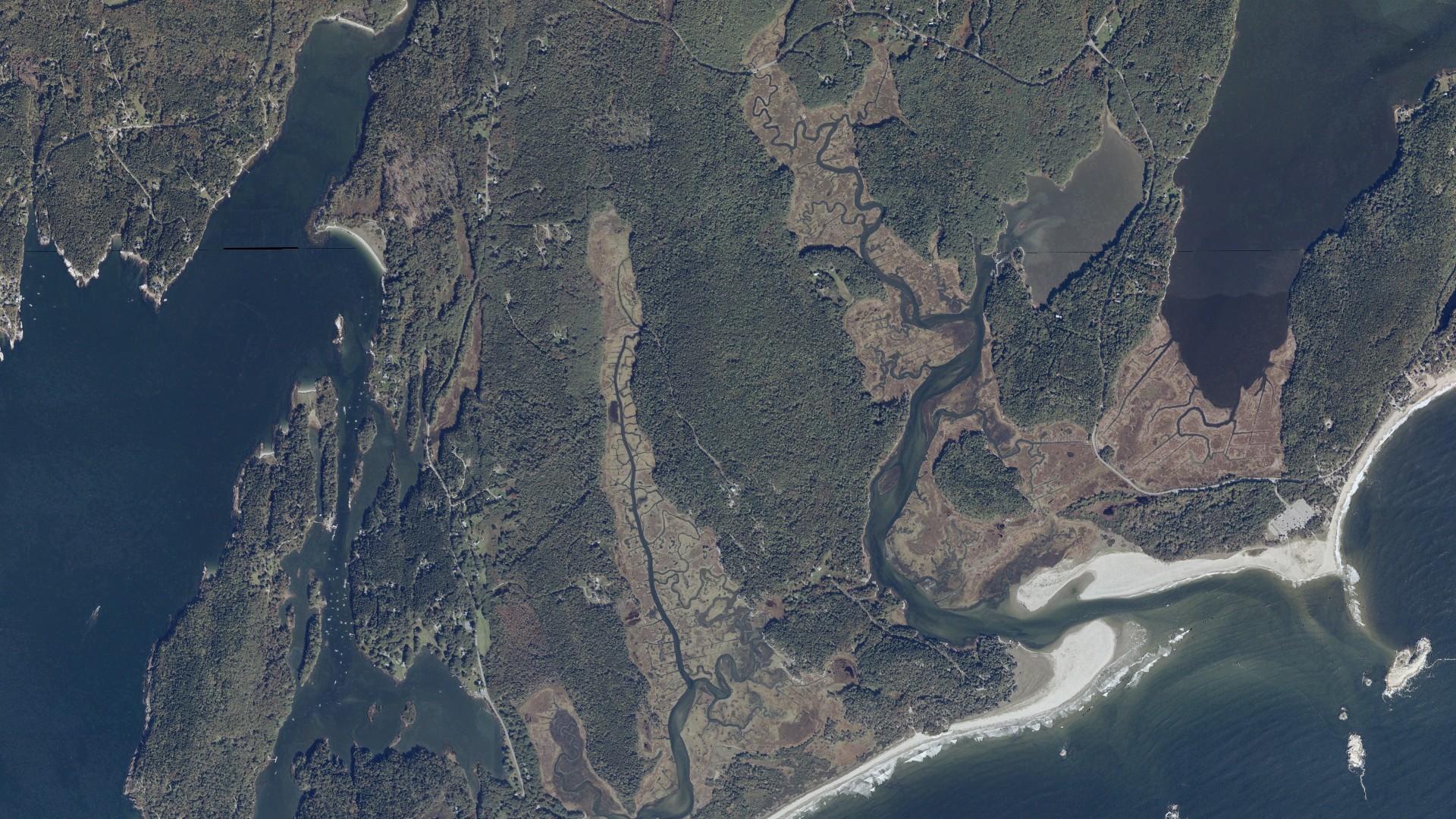 Natural-color aerial photograph of land around Phippsburg, Maine