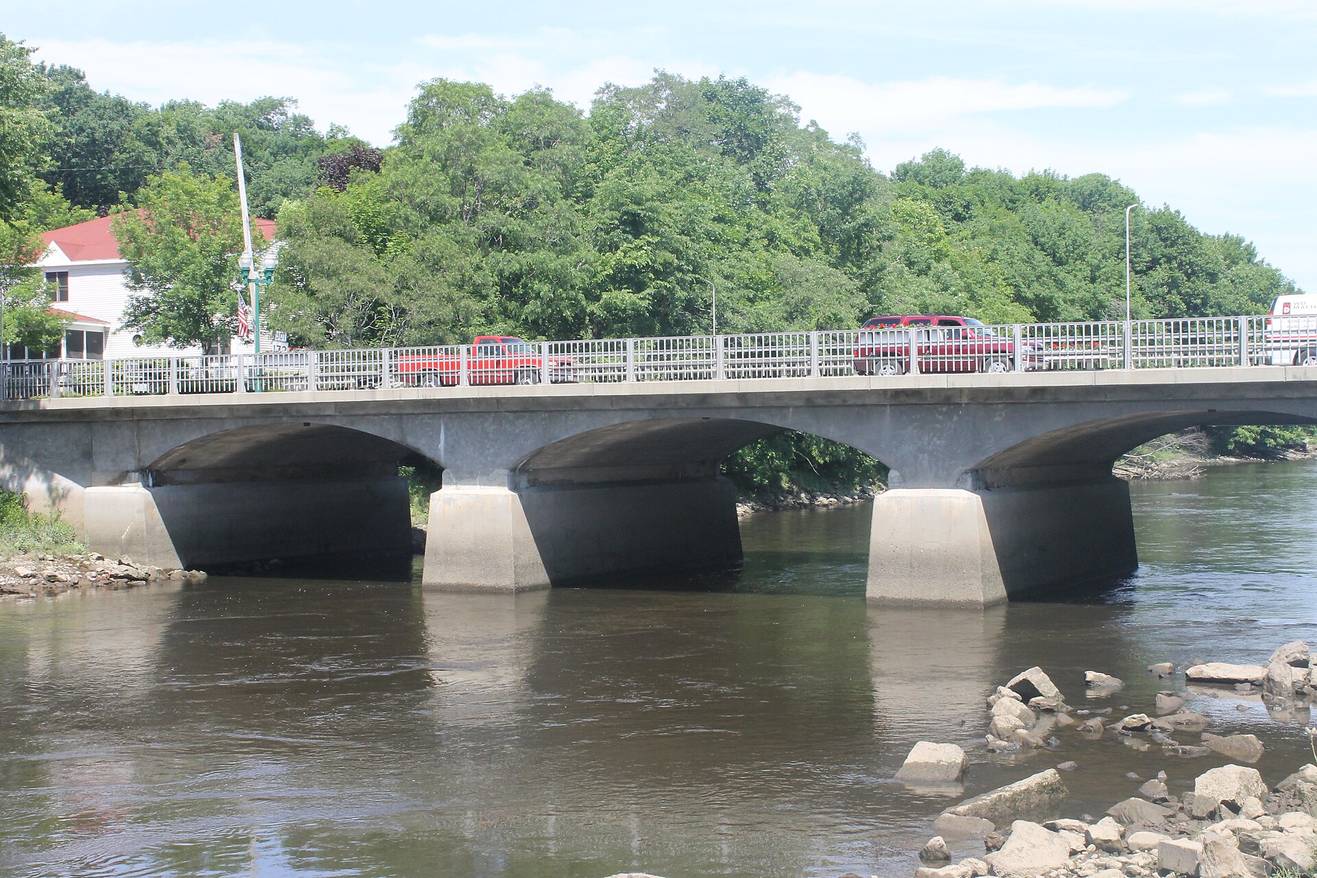 I took photo of Union River in Ellsworth, ME, with Canon camera. — Maine