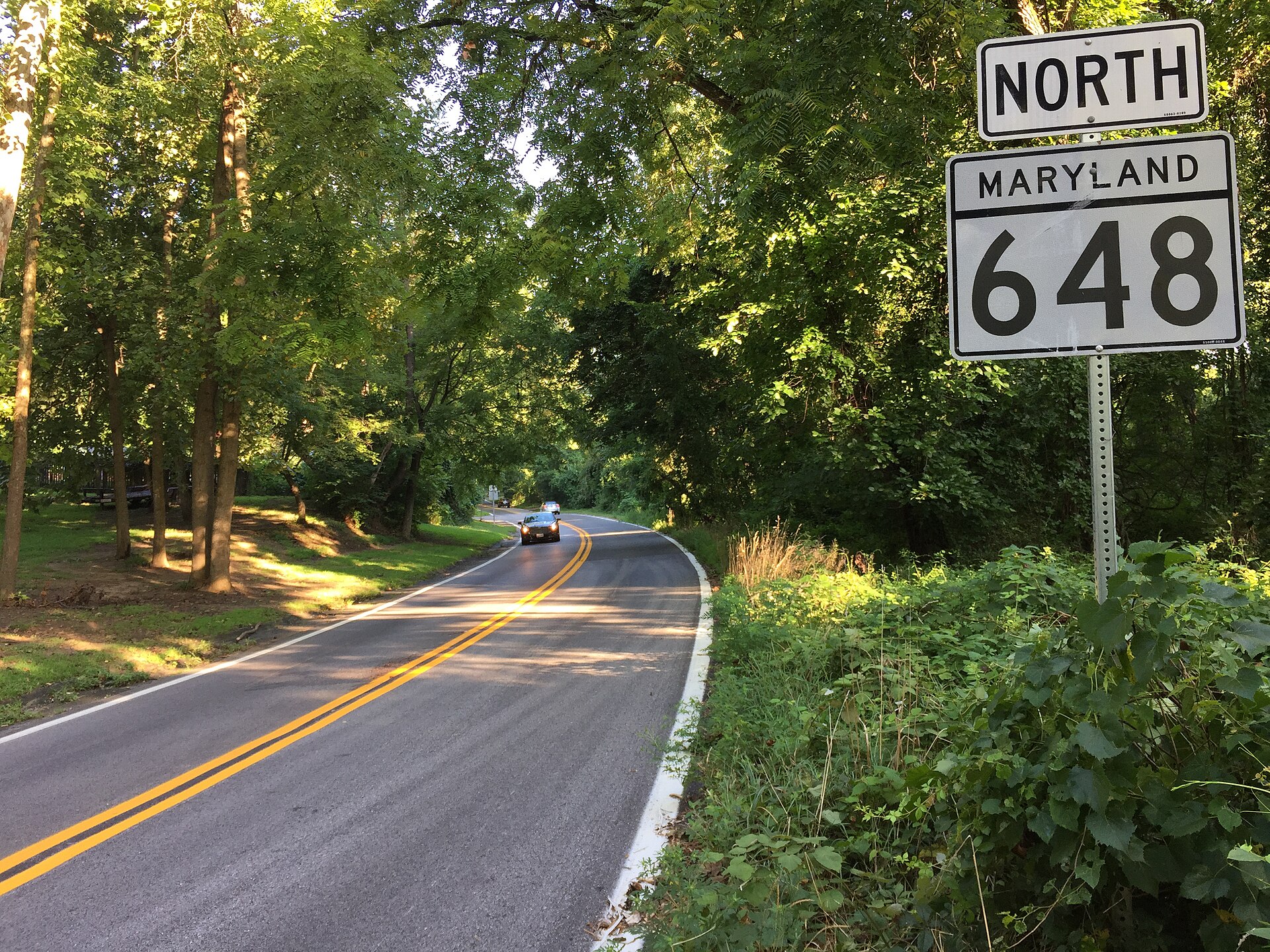 View north along Maryland State Route 648 (Baltimore-Annapolis Boulevard) just north of Maryland State Route 2 (Governor Ritchie Highway) in Arnold, Anne Arundel County, Maryland